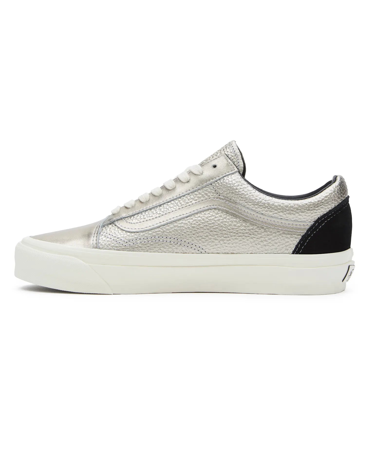 vans-lx-old-skool-lx-precious-medals-silver-vn000cngslv1-5