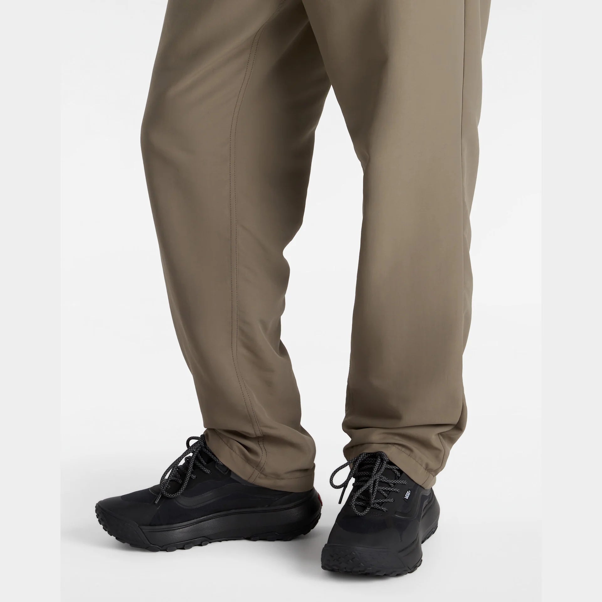 vans-mte-crosspath-mid-black/black-vn000cvvbka1-5