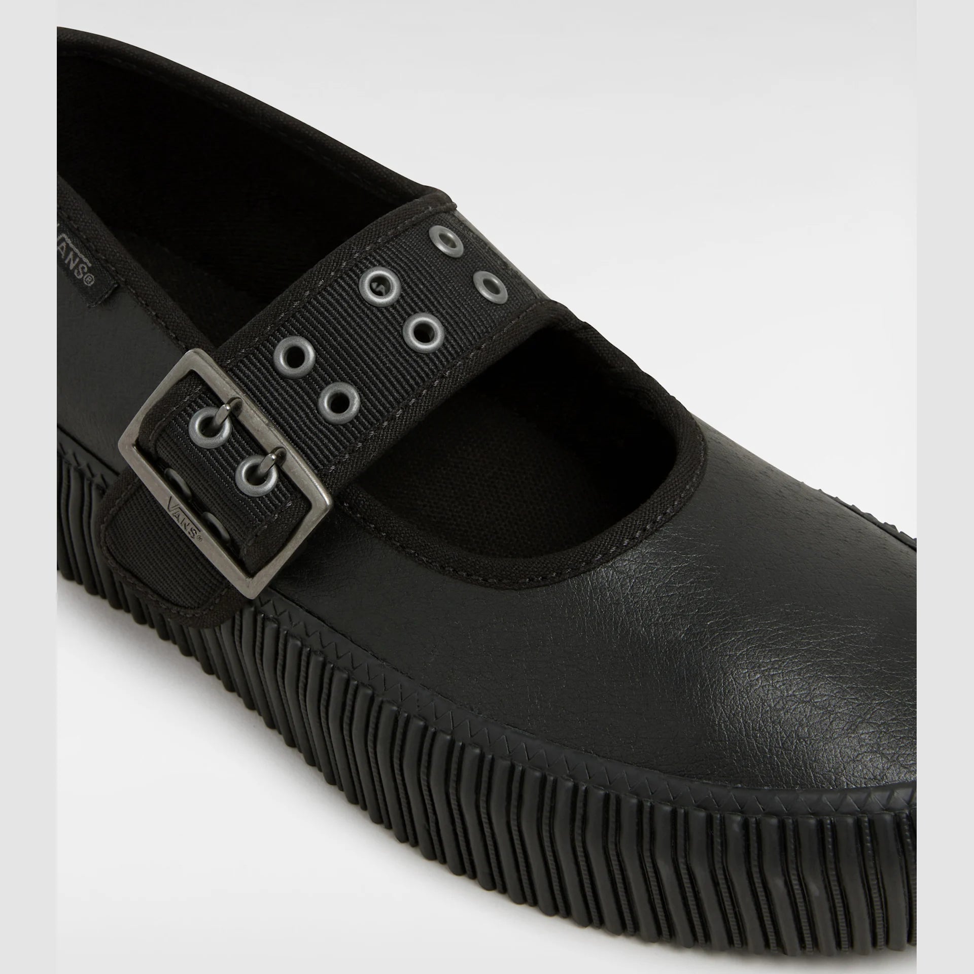 vans-mary-jane-creeper-grunge-core-black-leather-vn000d07l371-4