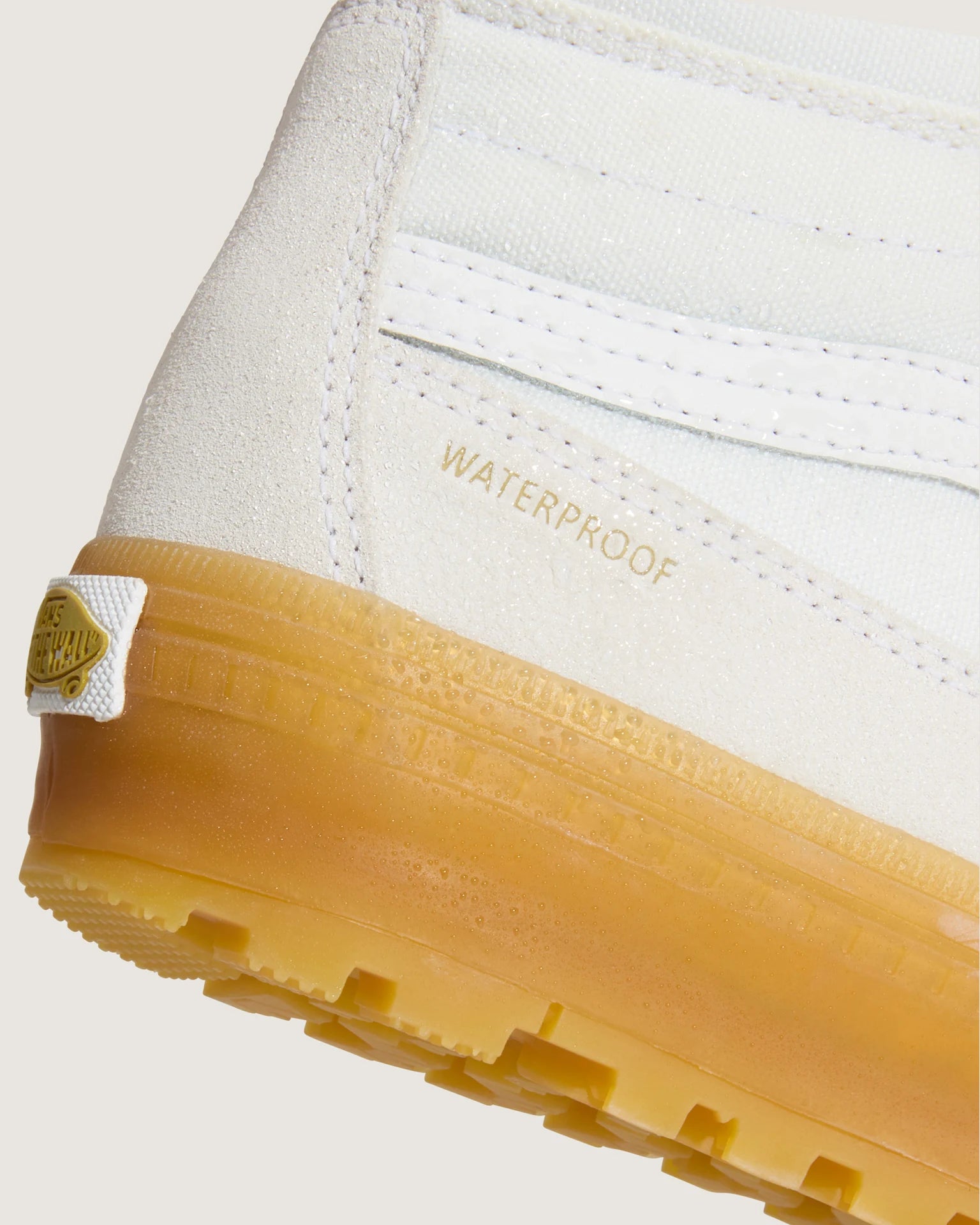 vans-mte-sk8-hi-waterproof-insulated-white/gum-vn000daq9dh1-10