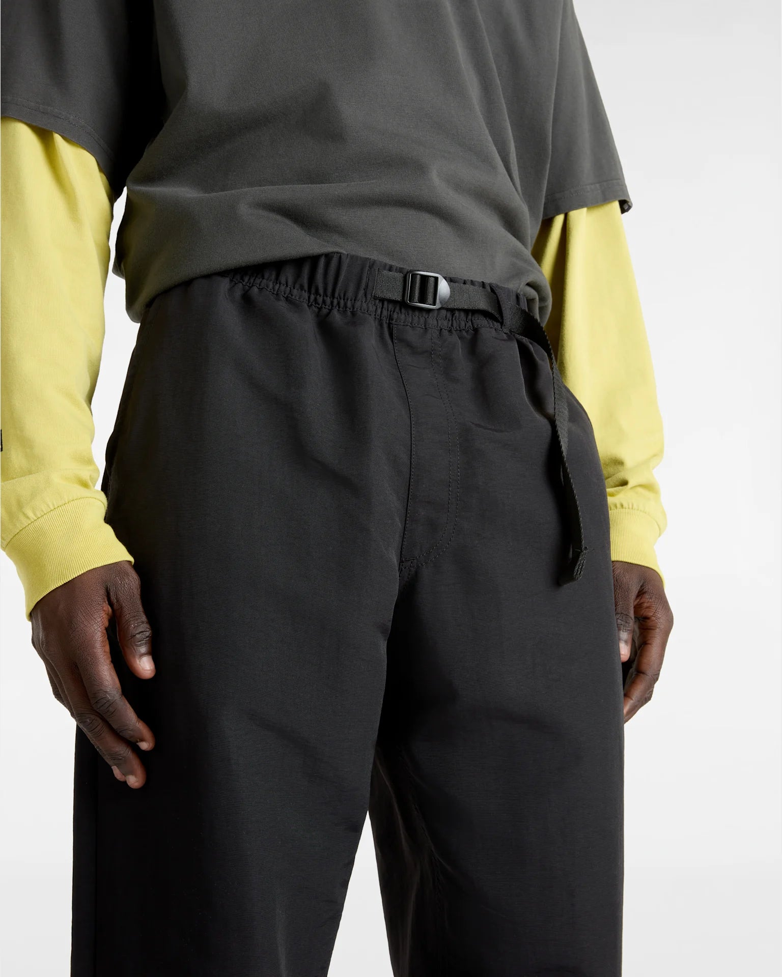 vans-mte-range-nylon-loose-tapered-pant-black-vn000g6dblk1-7