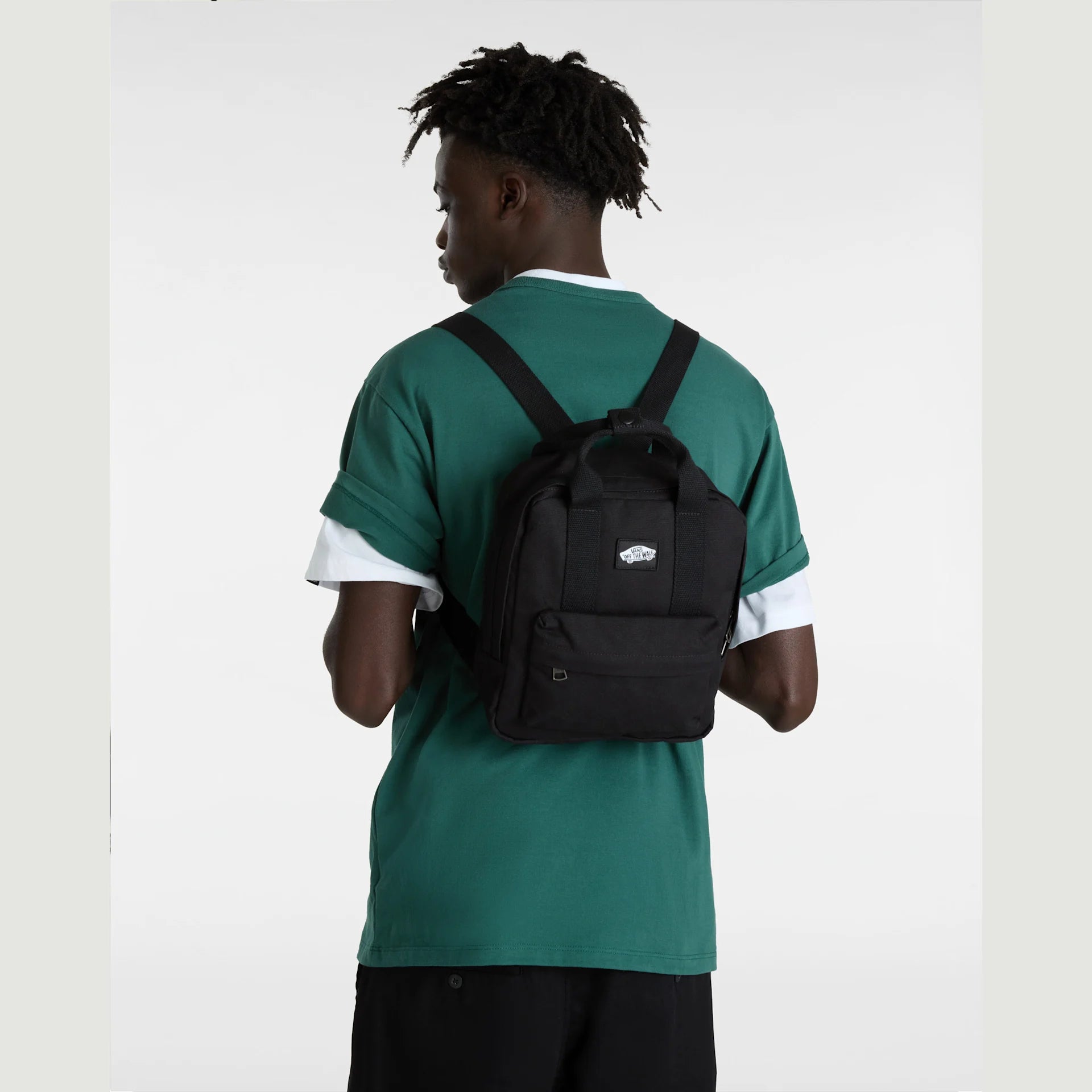 vans-low-key-mini-backpack-black-vn000hdfblk1-4