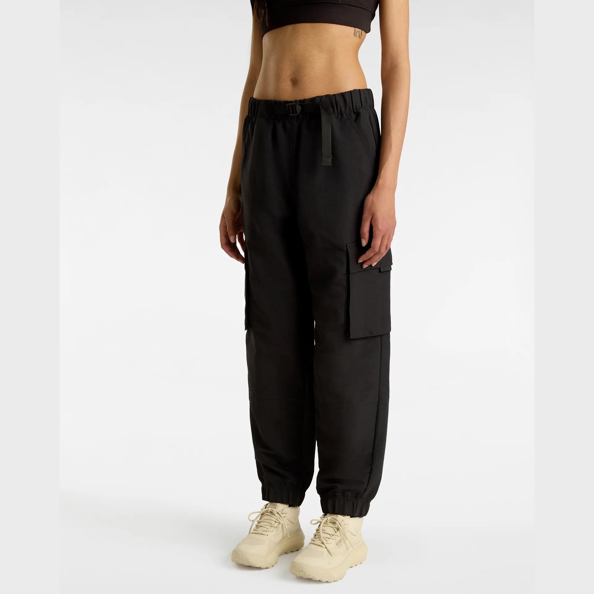 vans-mte-onset-pant-black-vn000jtxblk1-3