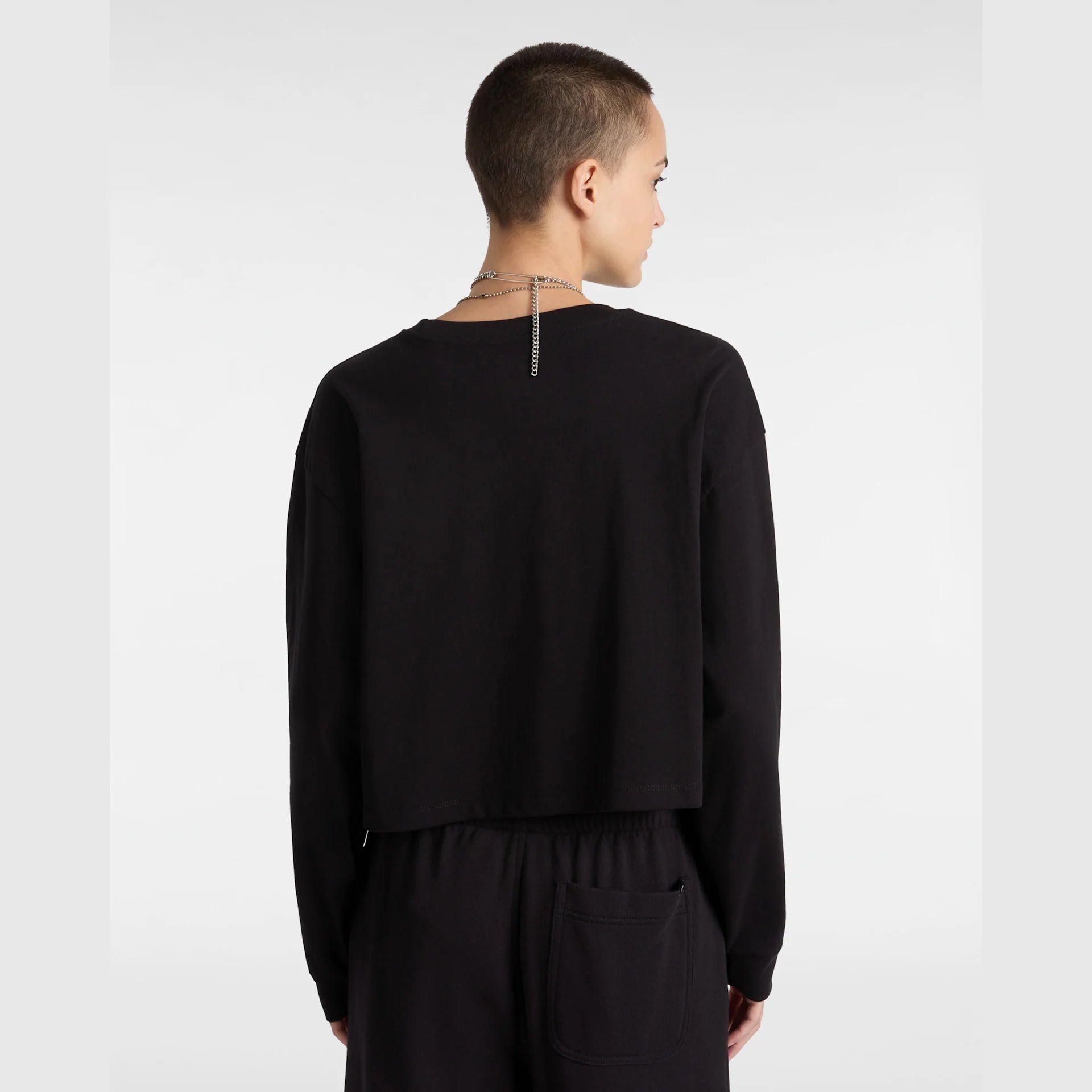 vans-hot-links-ls-relax-crop-black-vn000juablk1-4