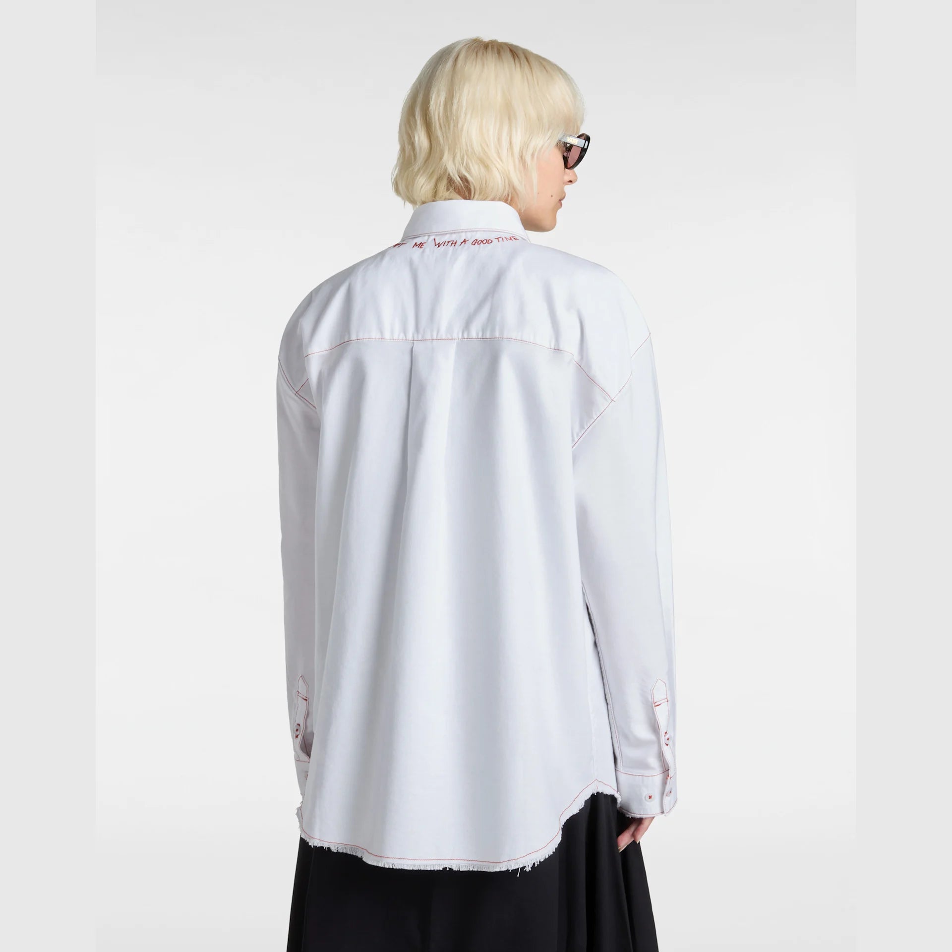 vans-gillian-graphic-button-down-white-vn000m9ewht1-4