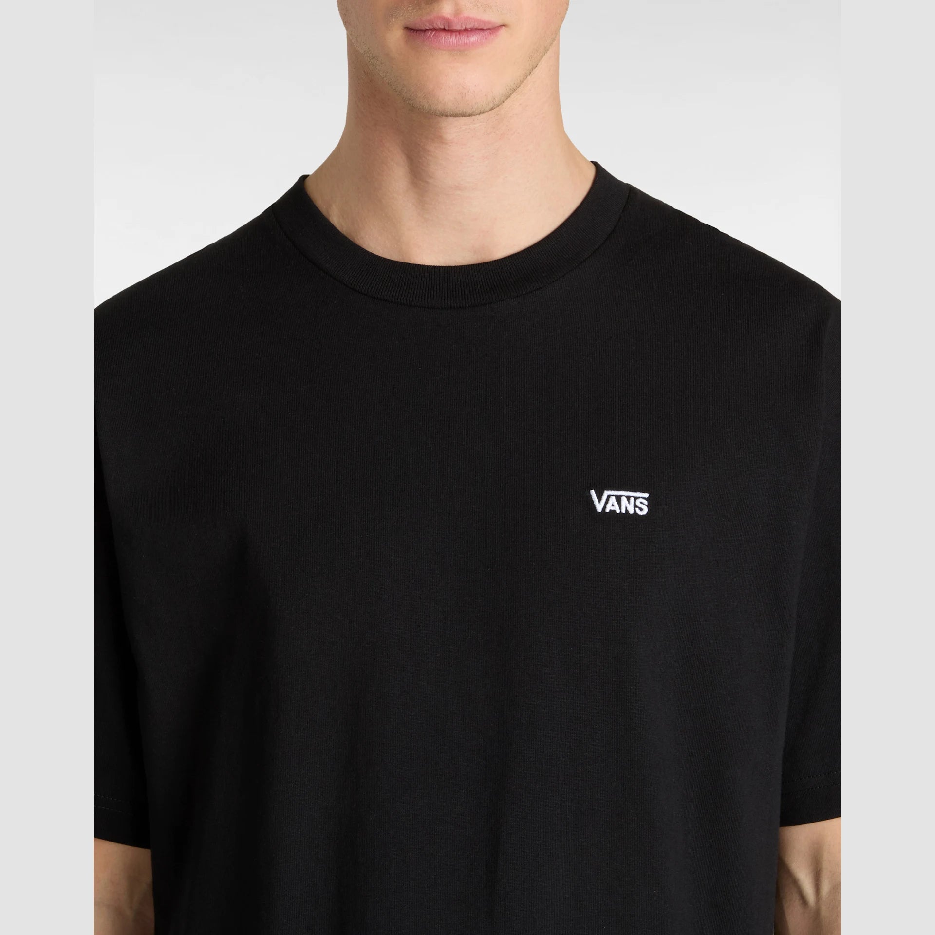 vans-left-chest-ii-loose-ss-black-vn000p1pblk1-6