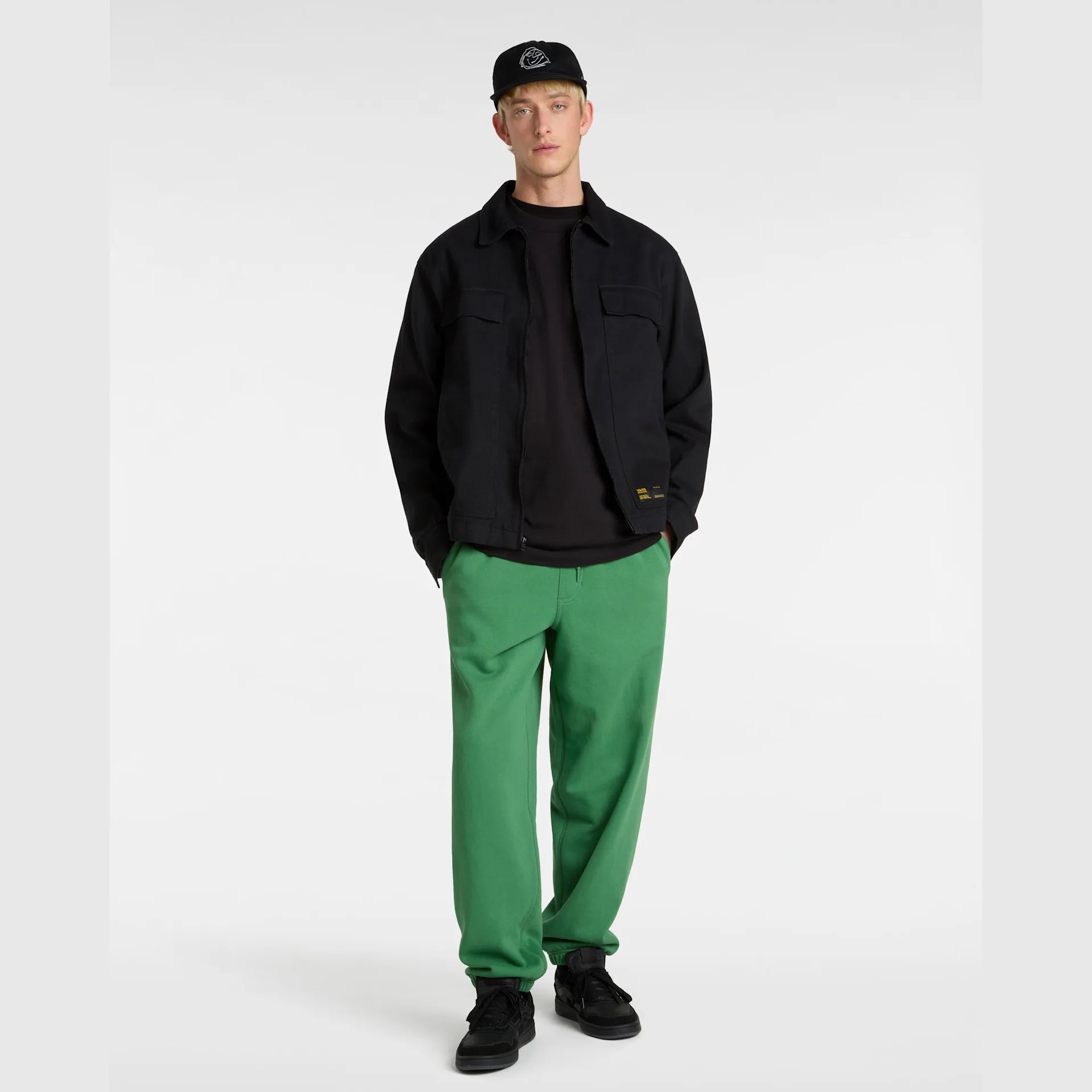 vans-left-chest-ii-loose-ls-black-vn000p1sblk1-5