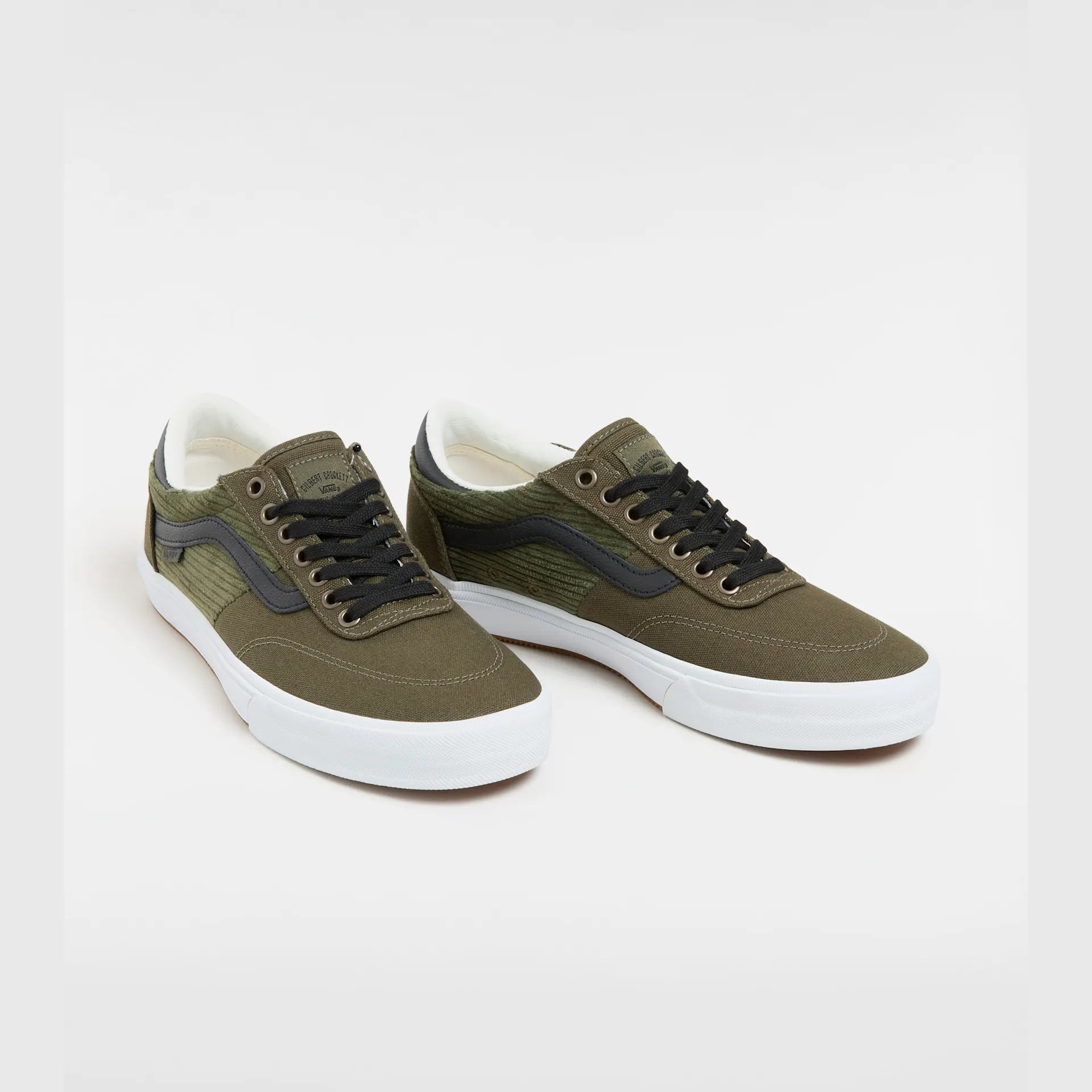 vans-mn-gilbert-crockett-corduroy-olive/black-vn0a5jifbiq1-2