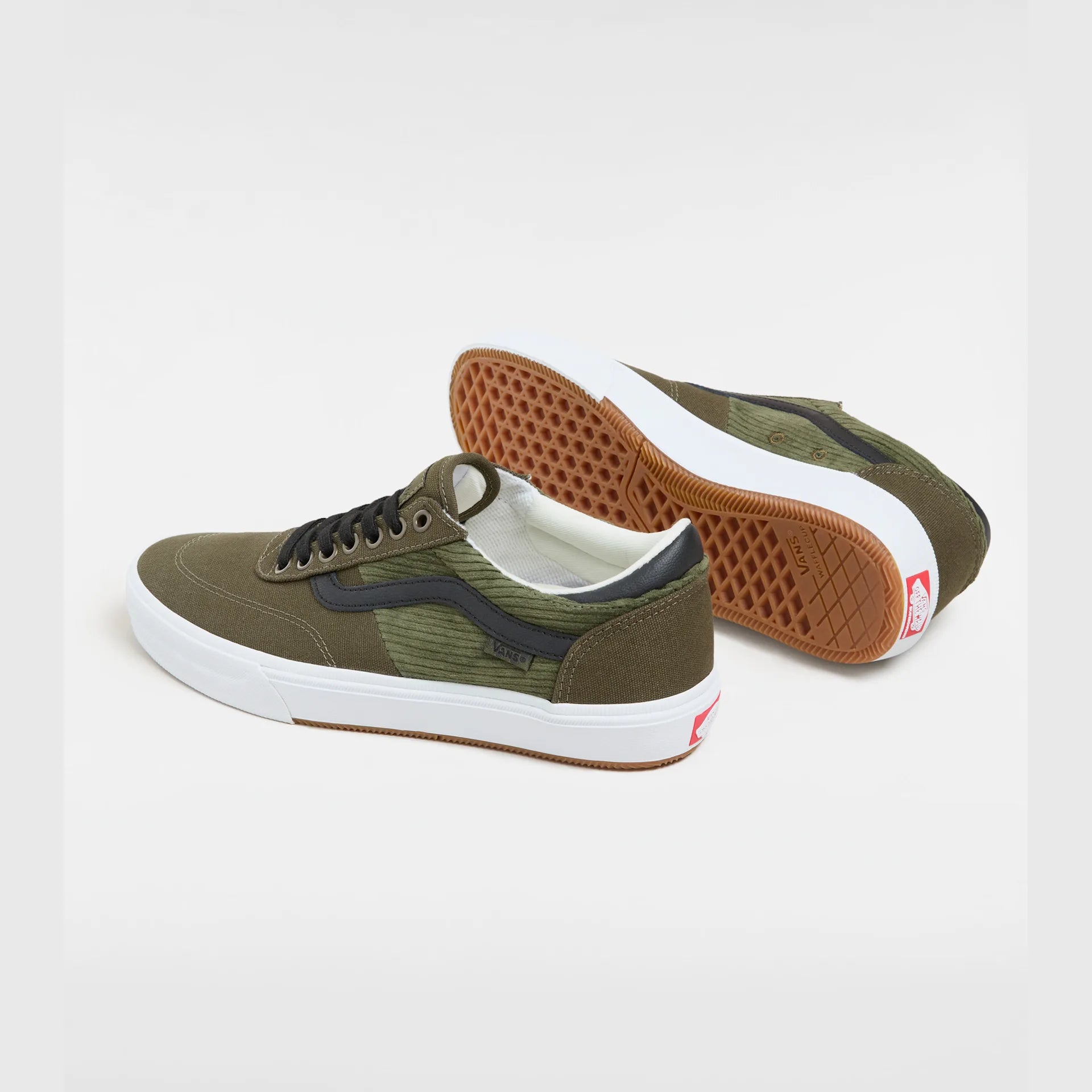 vans-mn-gilbert-crockett-corduroy-olive/black-vn0a5jifbiq1-3