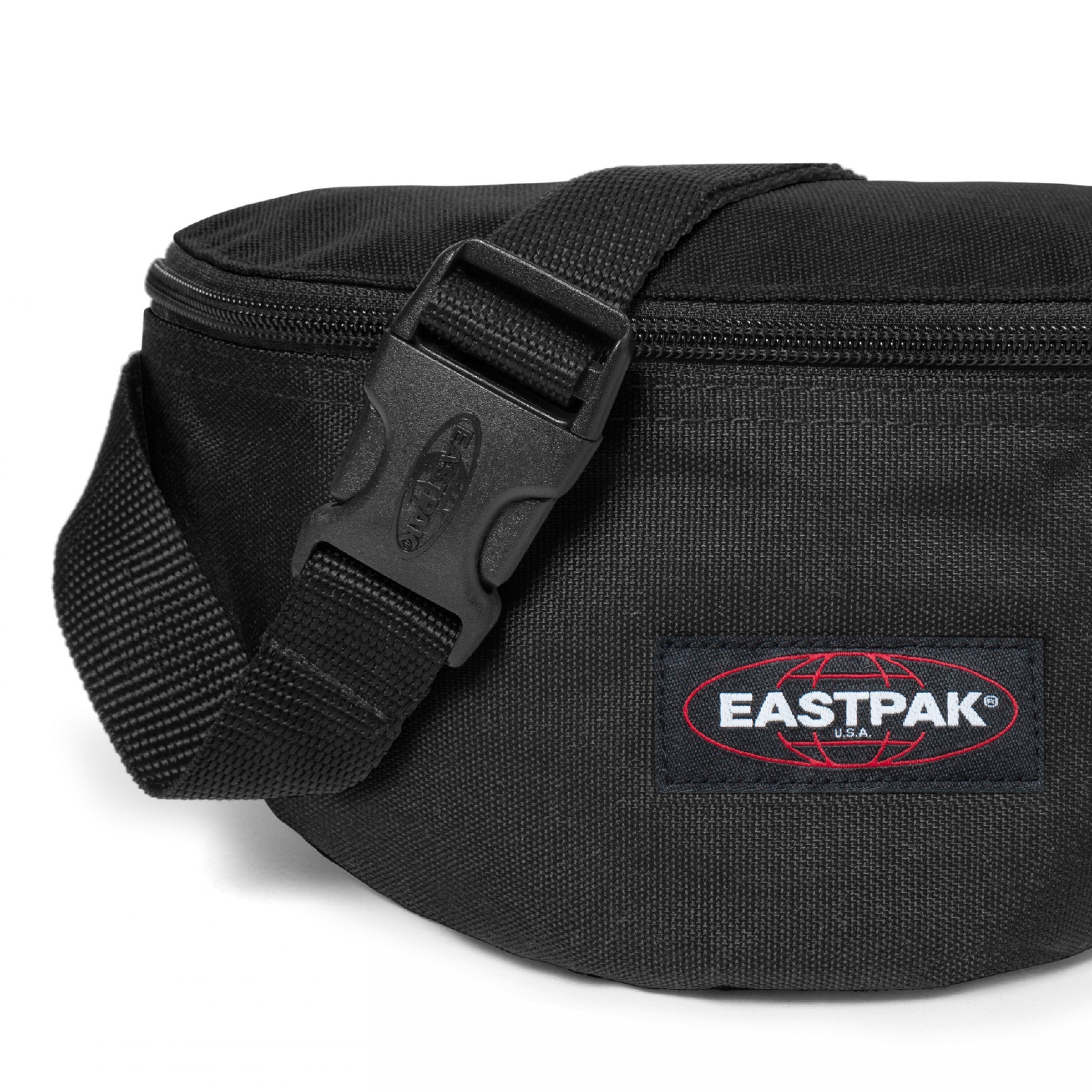 EASTPAK SPRINGER Black Övtáska EK0000740081 - 2