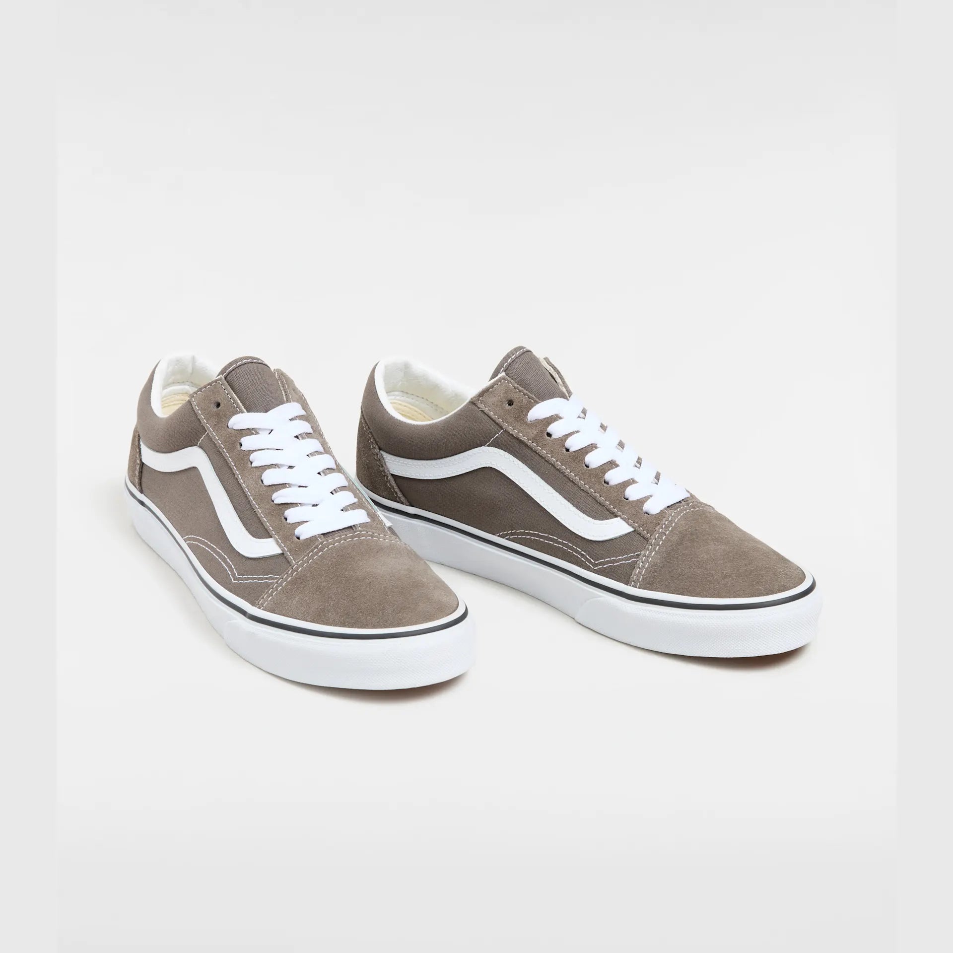 vans-ua-old-skool-color-theory-bungee-cord-vn0005uf9jc1-2
