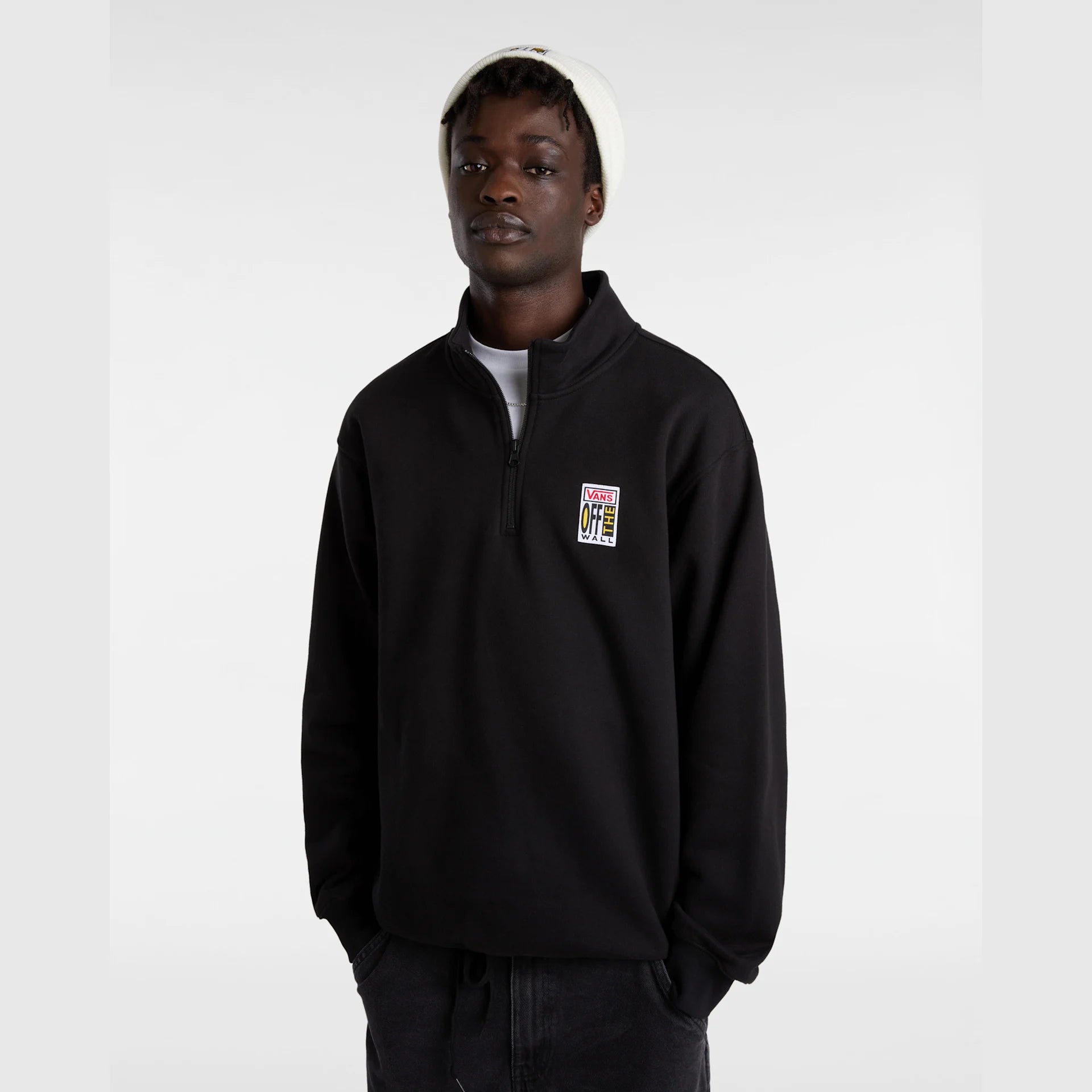 vans-ave-q-zip-q-zip-black-vn000693blk1-3