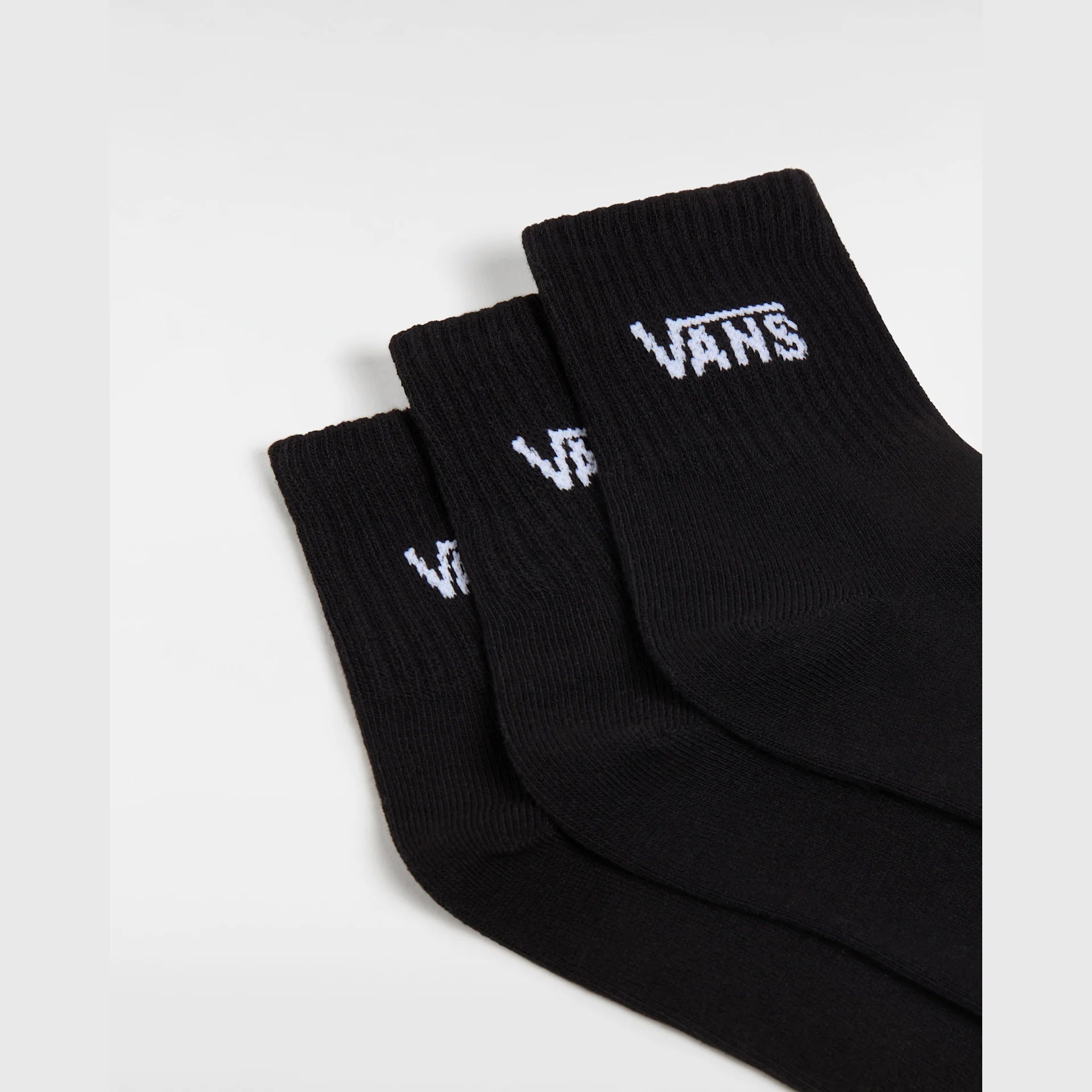 vans-classic-half-crew-sock-black-vn00073eblk1-3