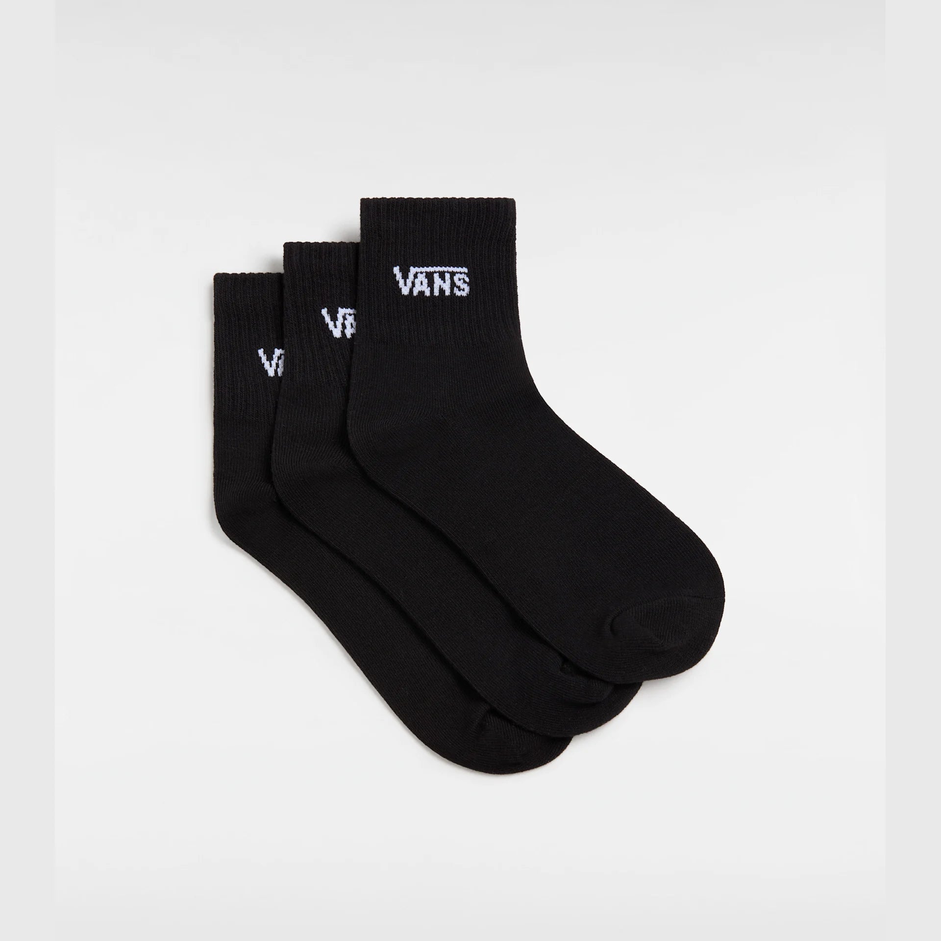 vans-classic-half-crew-sock-black-vn00073eblk1-1