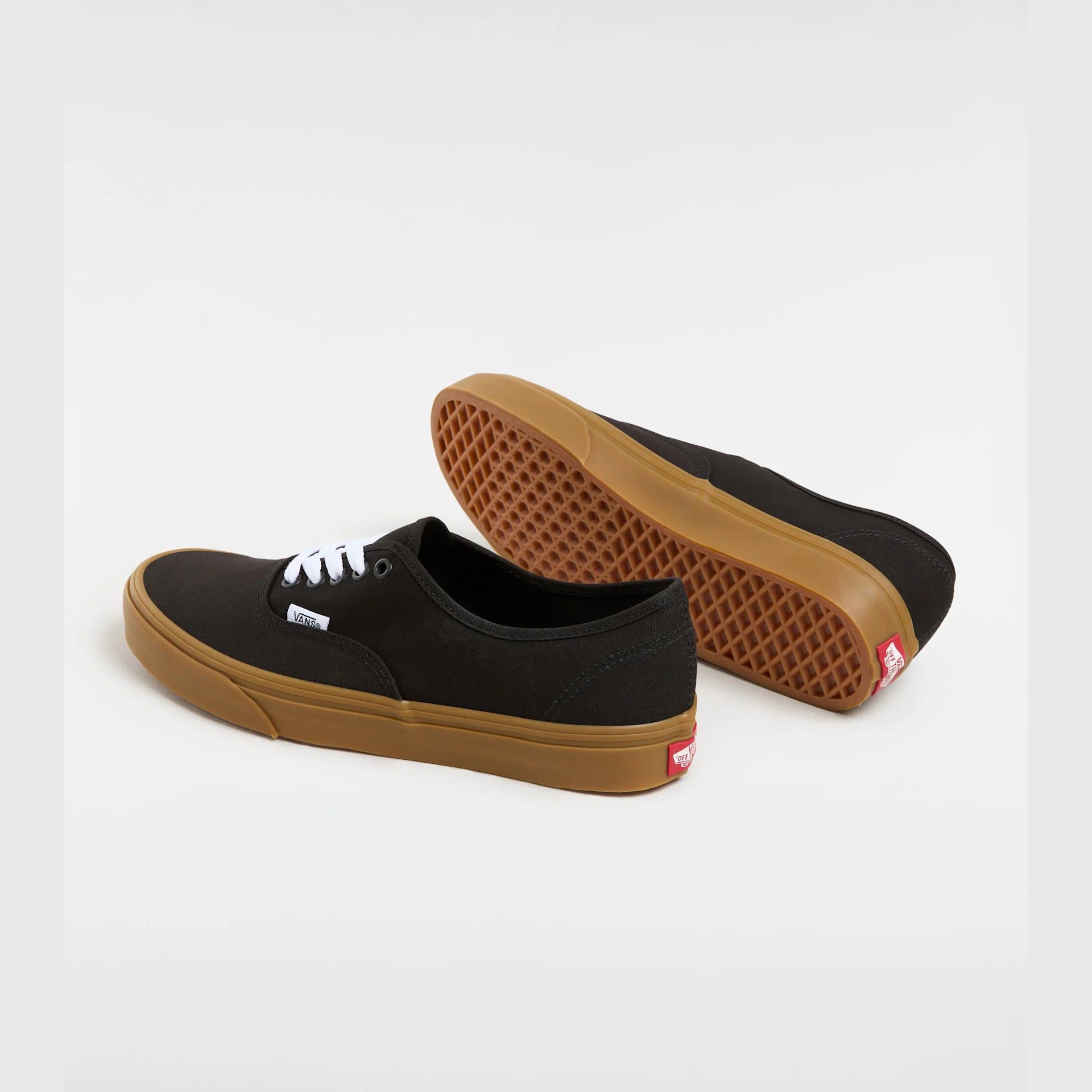 vans-authentic-black/gum-vn0009pvb9m1-3
