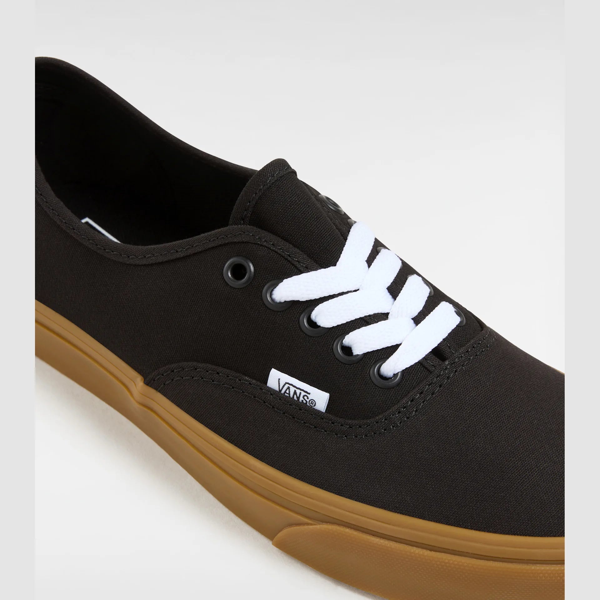 vans-authentic-black/gum-vn0009pvb9m1-4