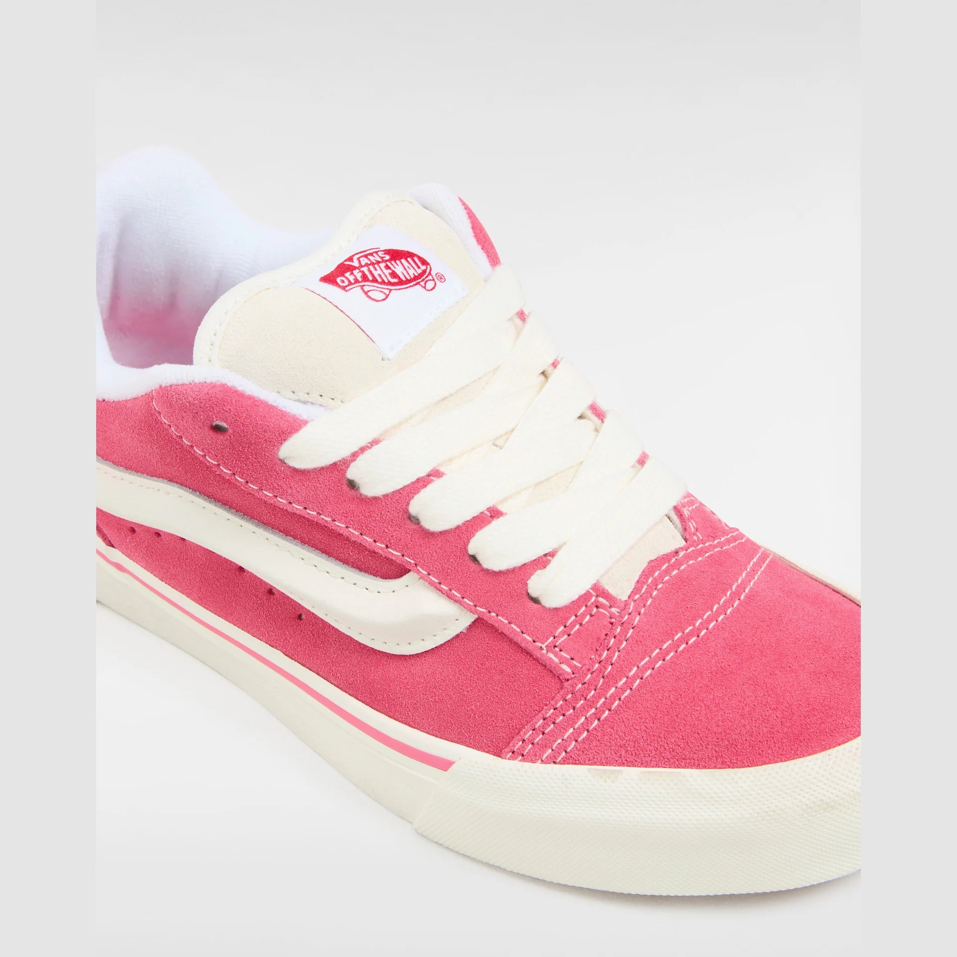 vans-knu-skool-retro-color-pink/true-white-vn0009qcbj11-4