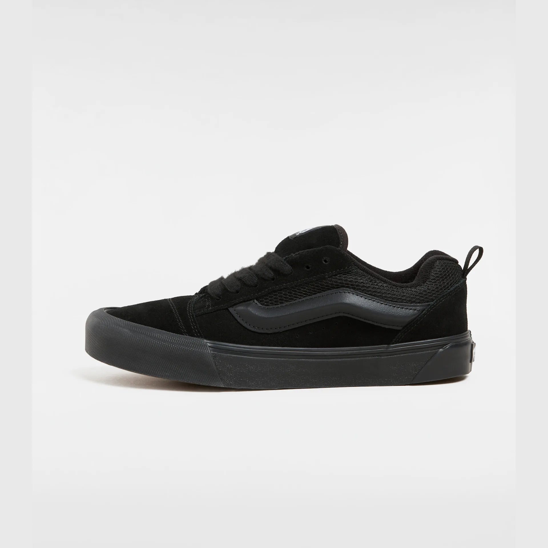 vans-knu-skool-black/black-vn0009qcbka1-6