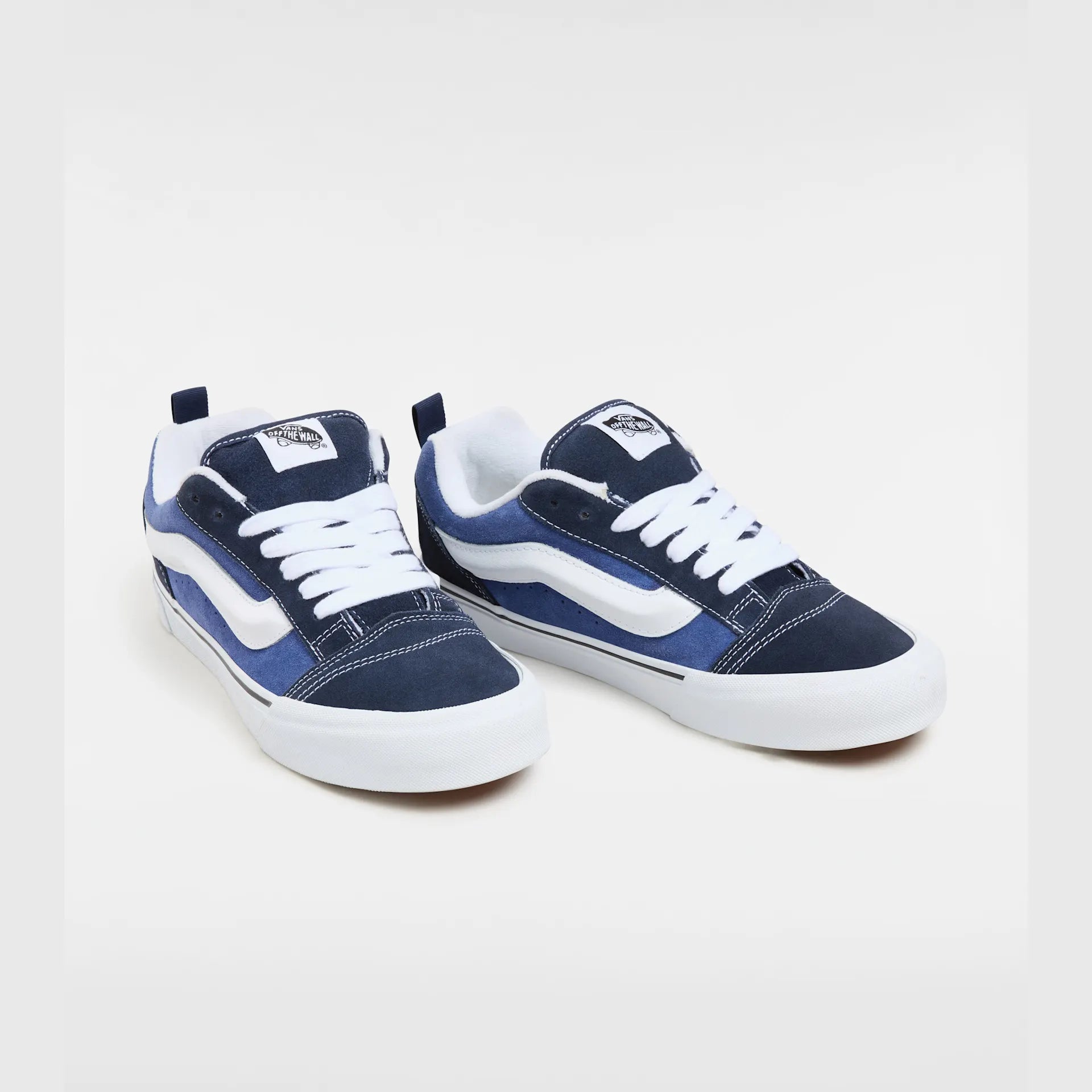vans-knu-skool-navy/true-white-vn0009qcnwd1-3