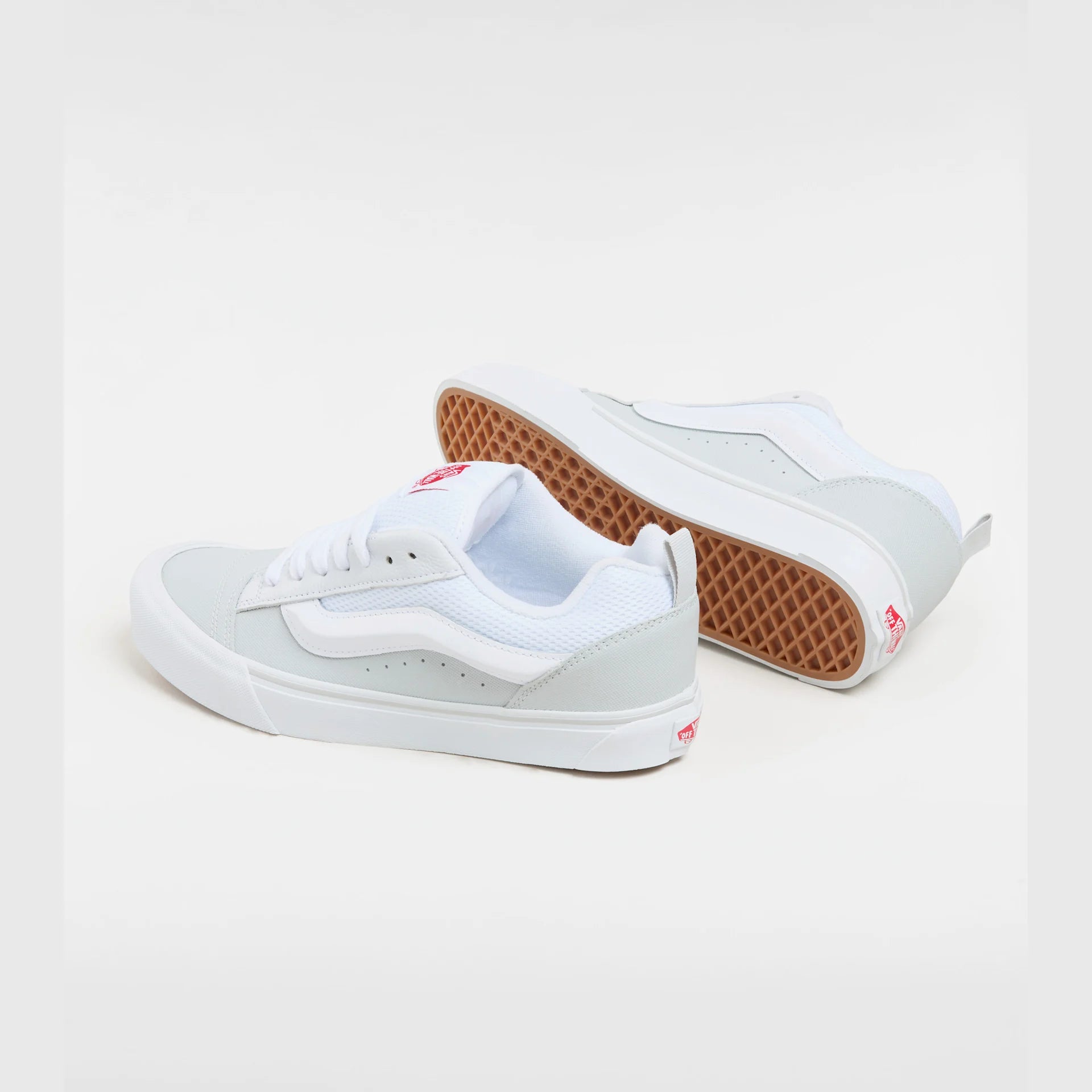 vans-knu-skool-retro-skate-white/red-vn0009qcyf91-3