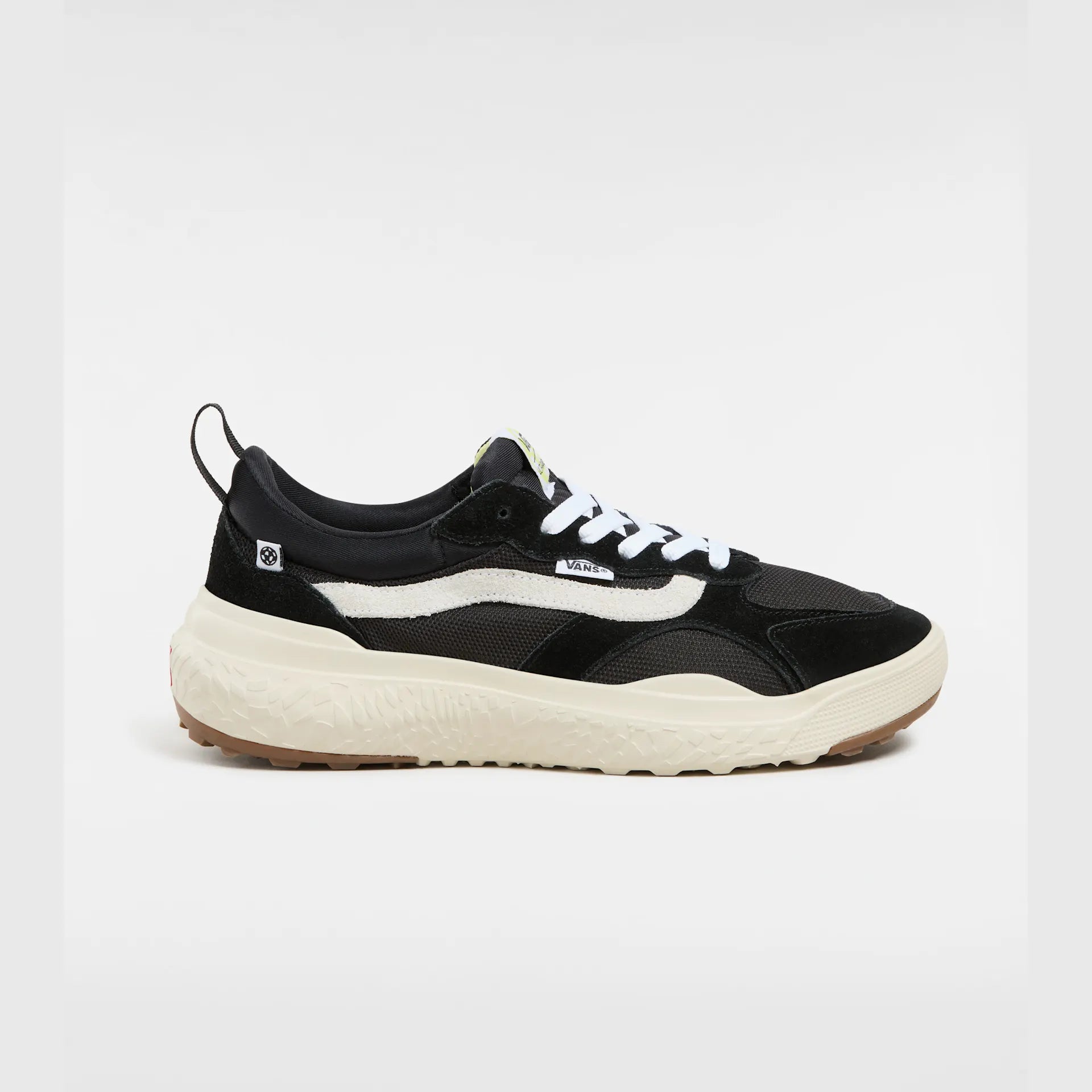 vans-mte-ultrarange-neo-vr3-black/white-vn000bceba21-1