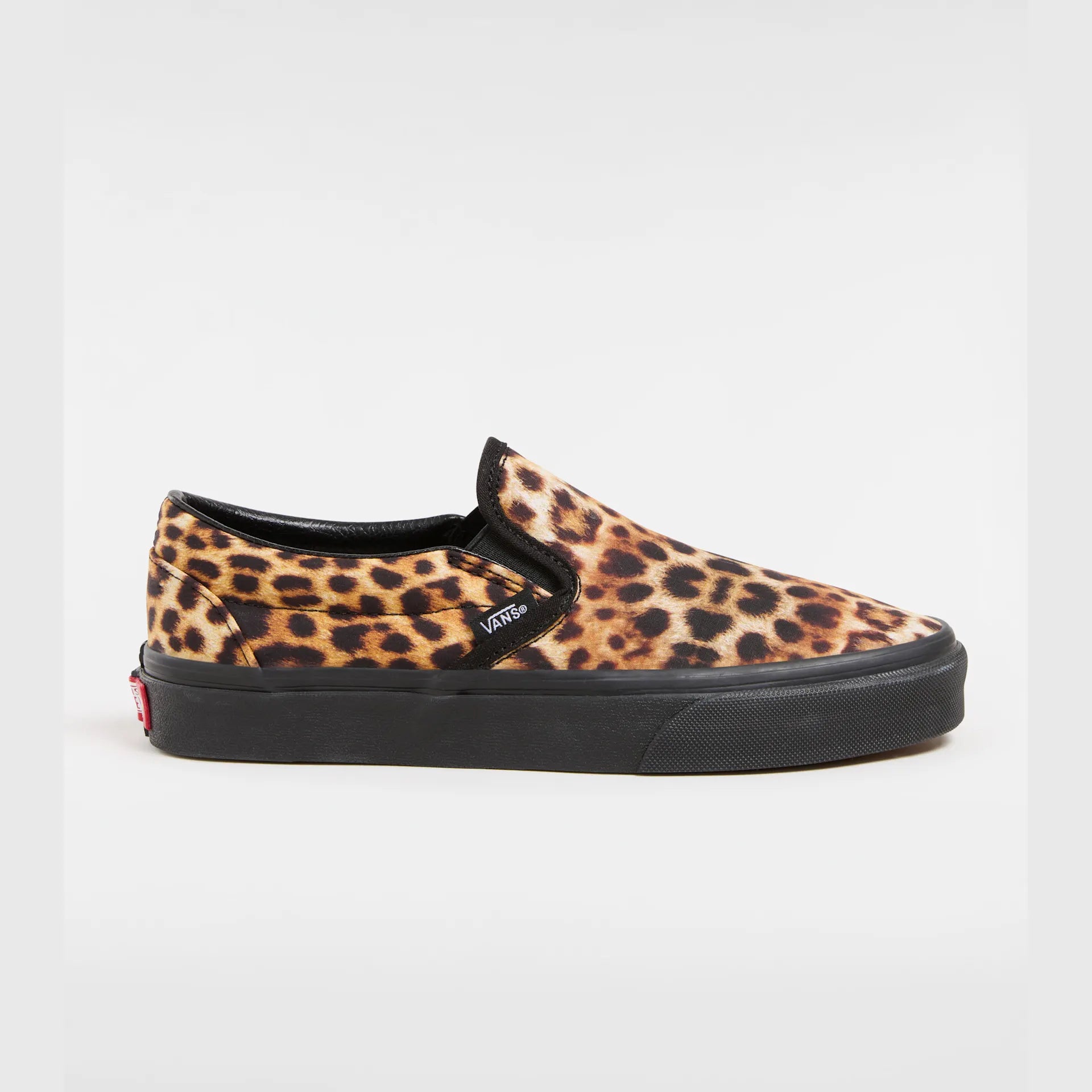 vans-classic-slip-on-90s-grunge-black-vn000bvzcji1-1