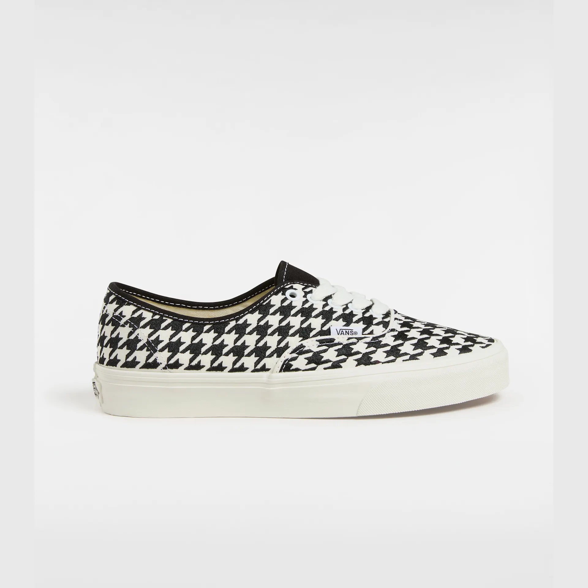 vans-authentic-houndstooth-white/black-vn000bw5yb21-1