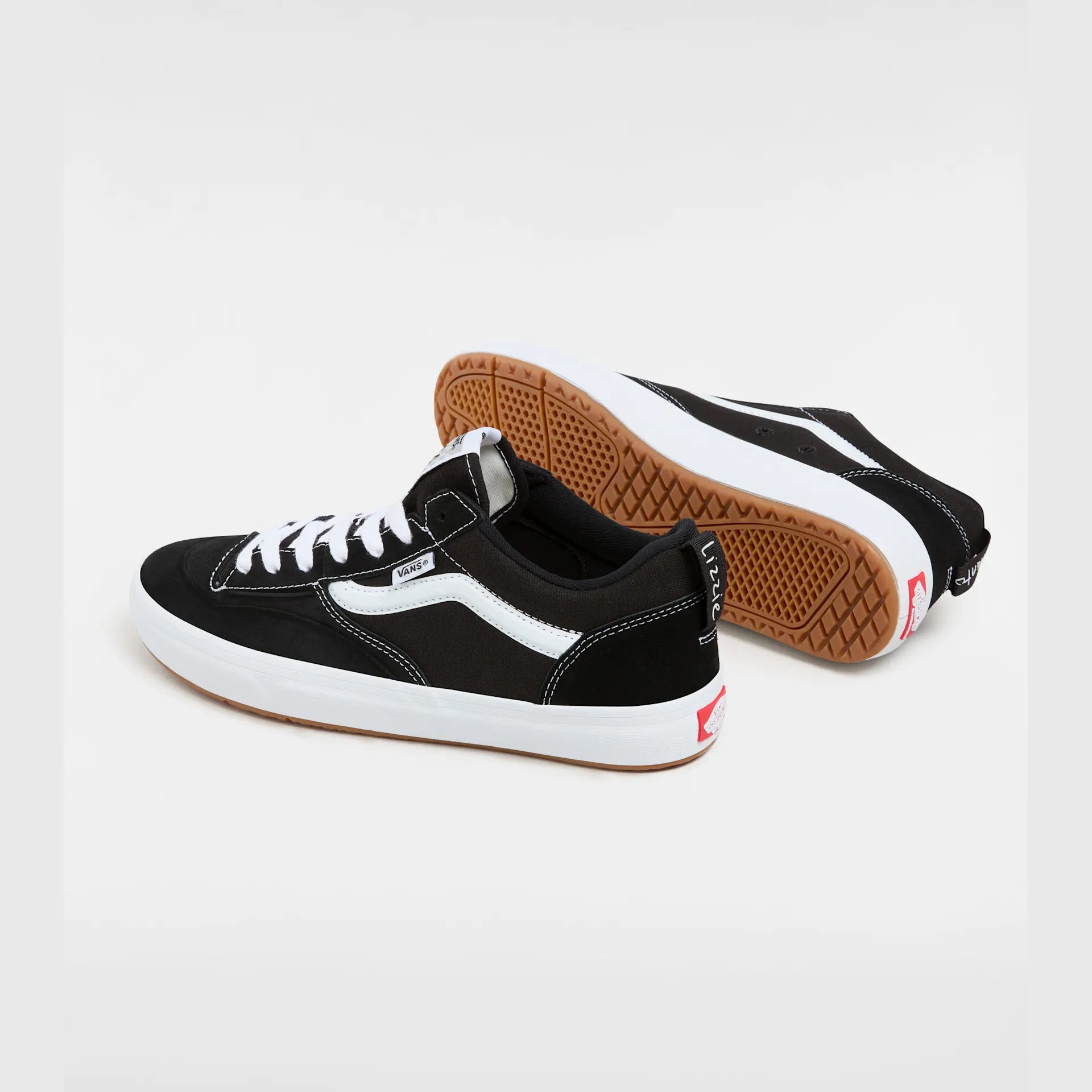 vans-skate-lizzie-low-black/white-vn000cbtba21-3