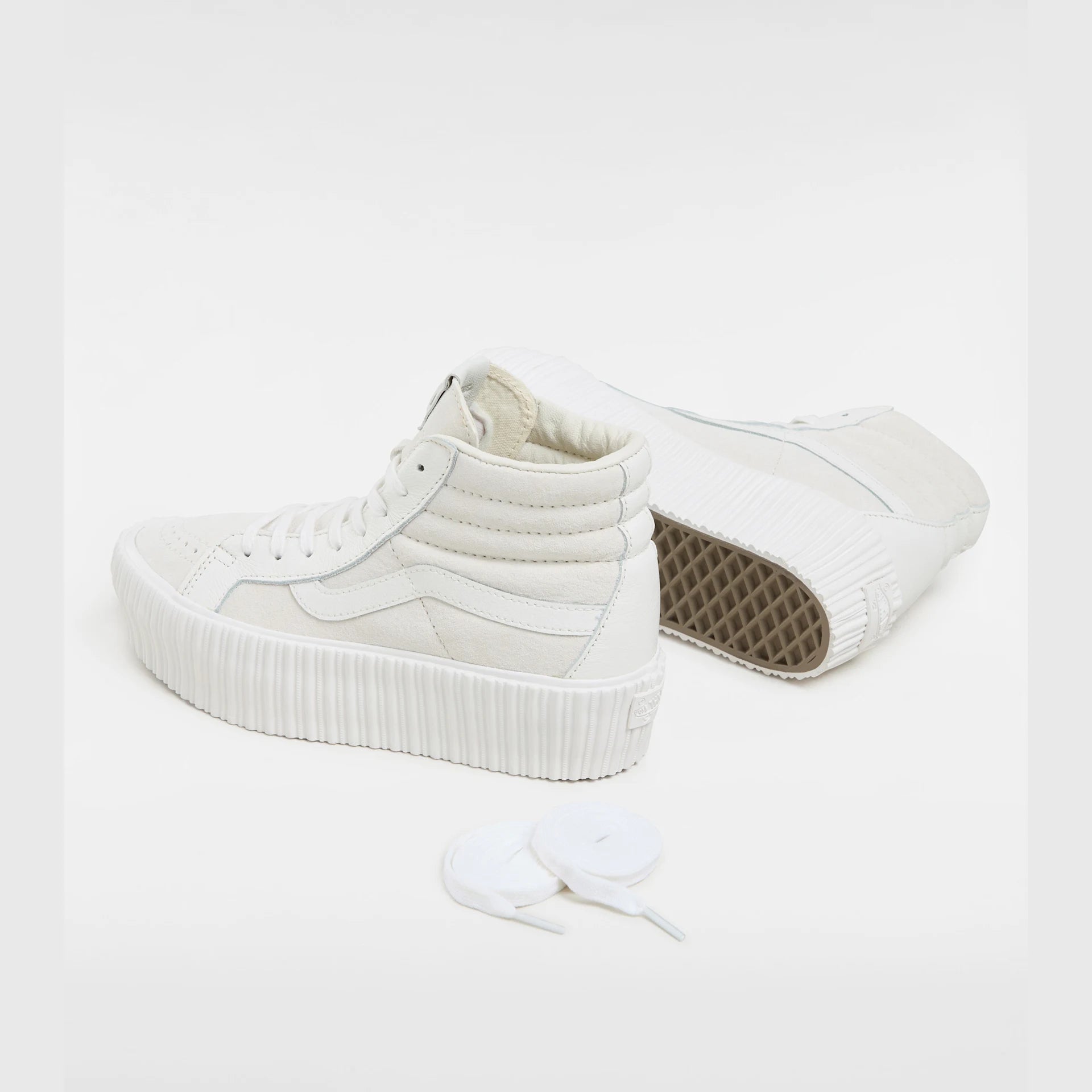 vans-sk8-hi-reissue-38-platform-lx-suede/leather-ivory-vn000cnfivr1-3