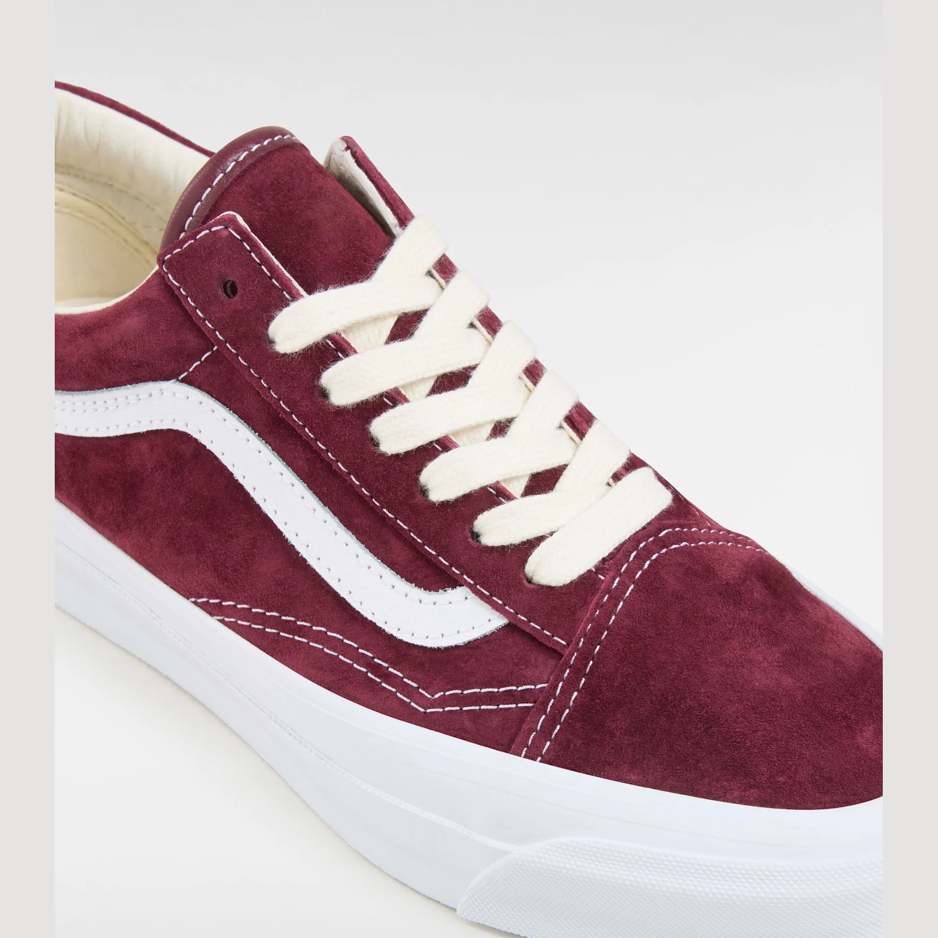 vans-lx-old-skool-lx-pig-suede-port-royale-vn000cng4qu1-4