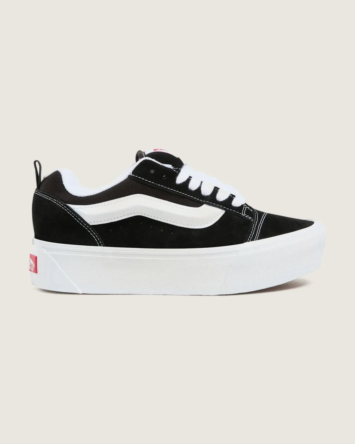 VANS Knu Stack Black/True White Cipő - 2