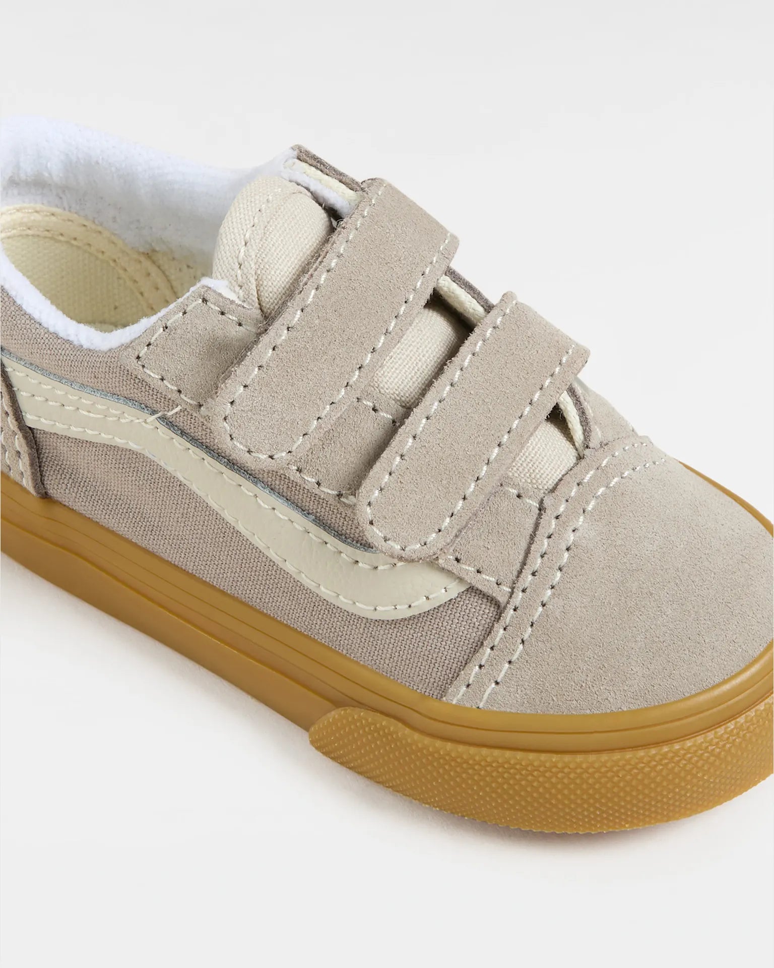 vans-old-skool-v-neutral-block-gray/gum-vn000cpz0cs1-4