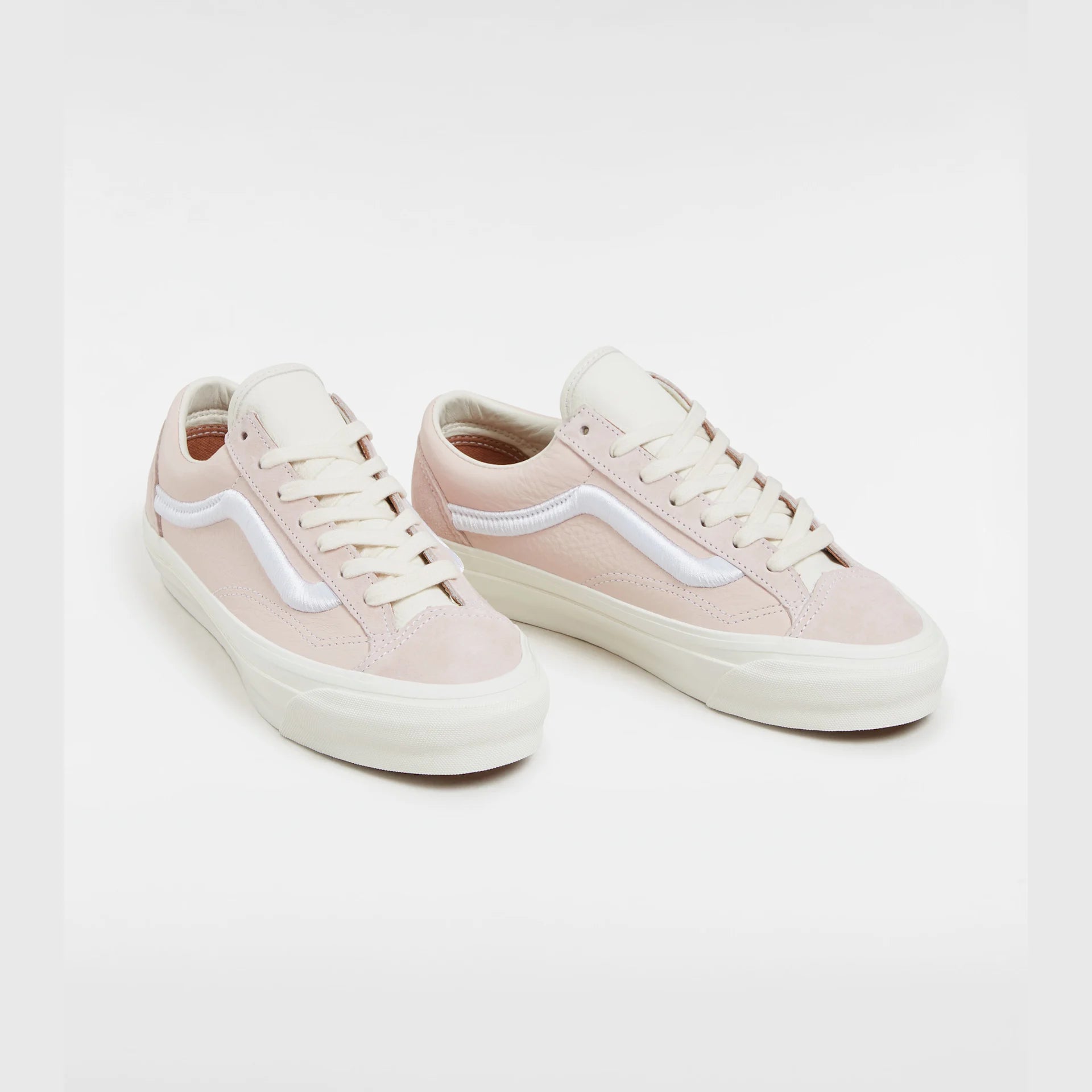 vans-old-skool-reissue-36-lx-milan-blush-vn000cr3ywc1-2