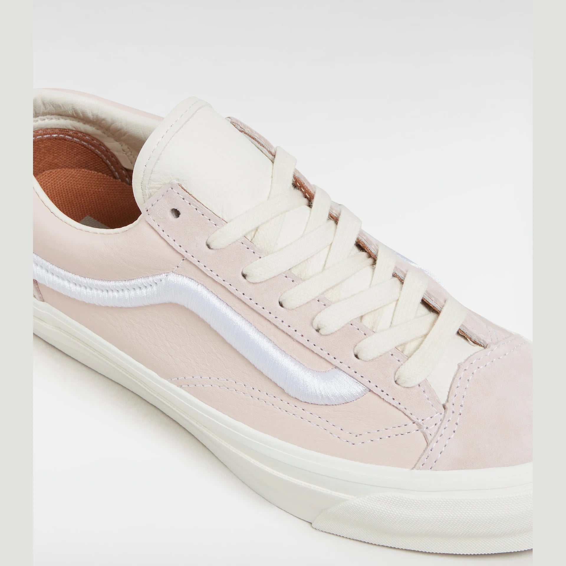 vans-old-skool-reissue-36-lx-milan-blush-vn000cr3ywc1-4