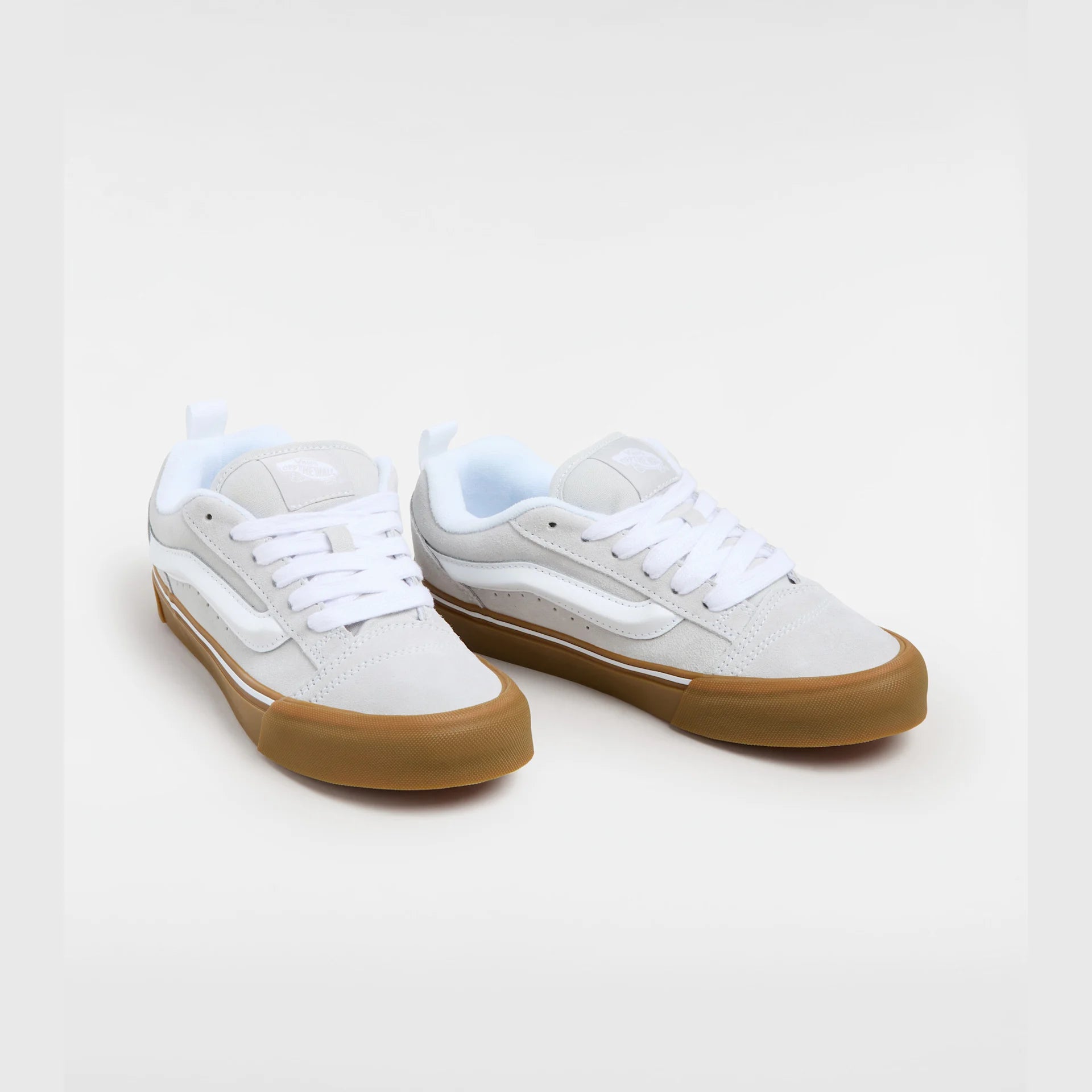 vans-knu-skool-punk-pastel-lunar-rock-vn000crp7vf1-2