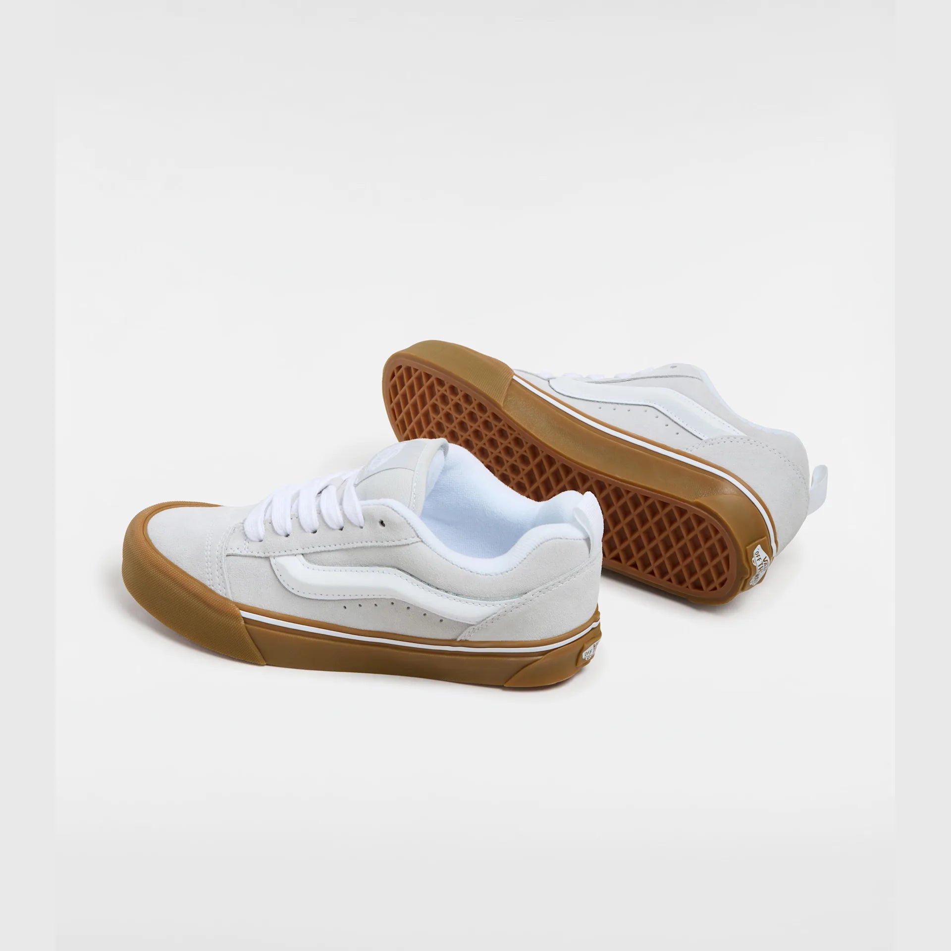 vans-knu-skool-punk-pastel-lunar-rock-vn000crp7vf1-3
