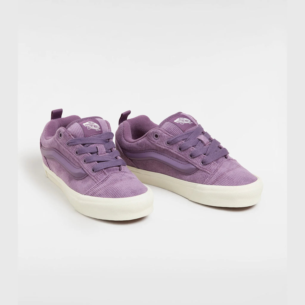 vans-knu-skool-corduroy-grape-jam-vn000crpcif1-2