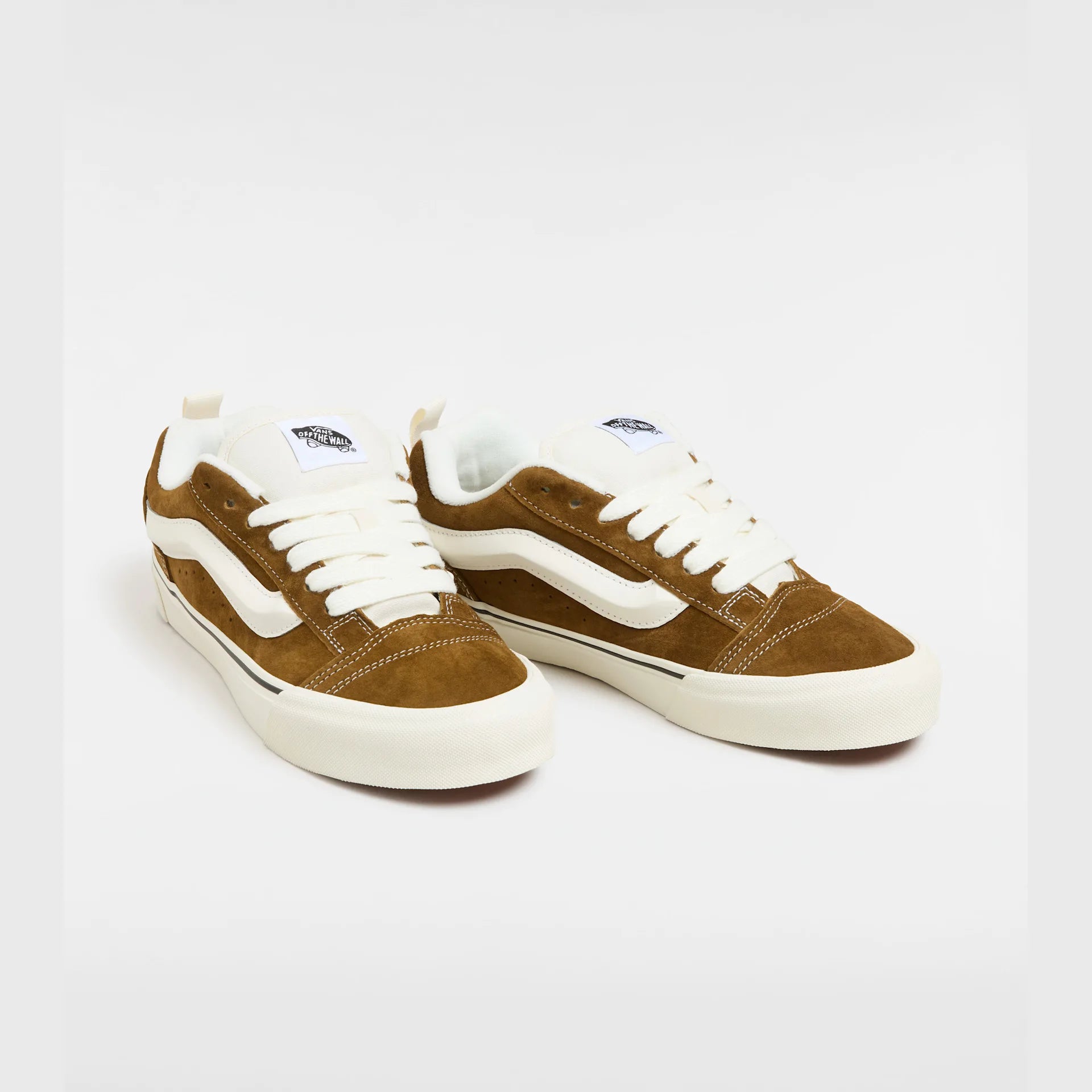 vans-knu-skool-pig-suede-brown-vn000cs0bro1-2