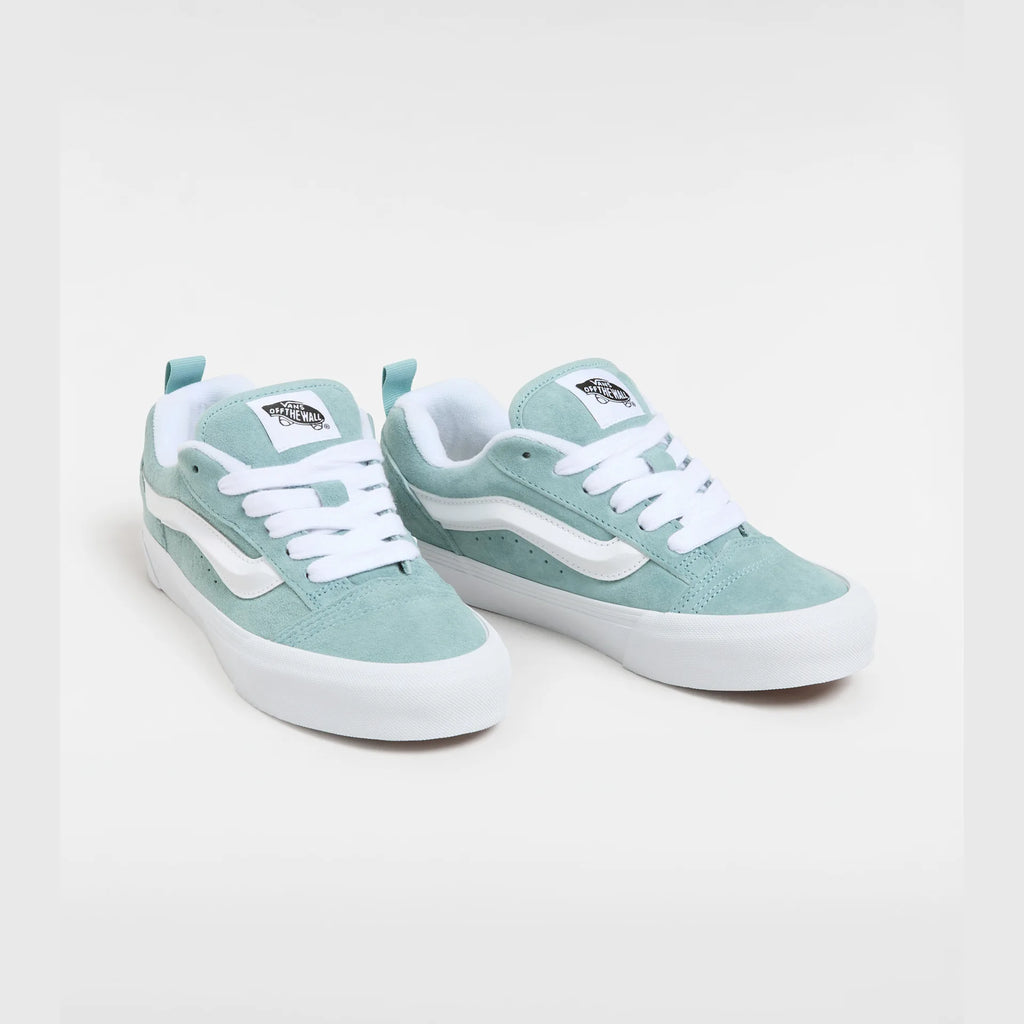 vans-knu-skool-pig-suede-gray-mist-vn000cs0m8i1-2