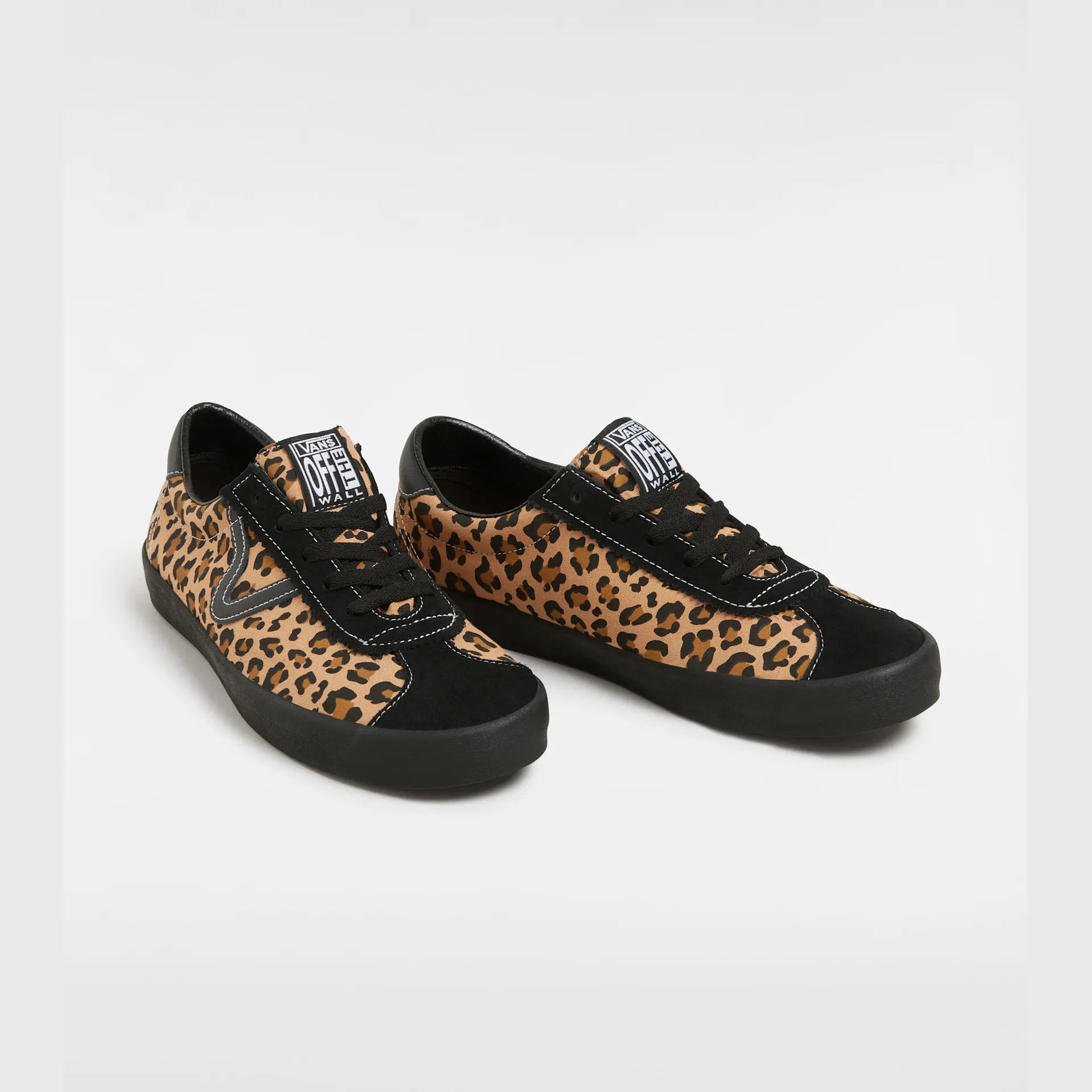vans-sport-low-leopard-black-vn000ctdblk1-2