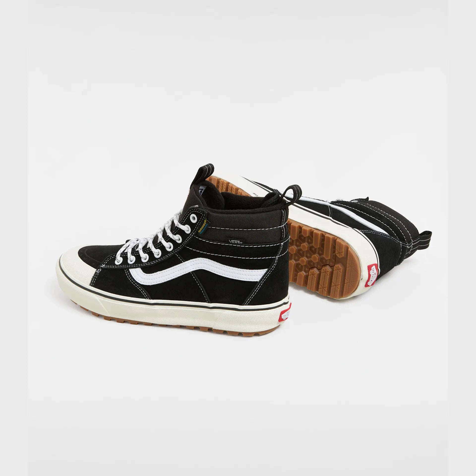 vans-mte-sk8-hi-waterproof-black/true-white-vn000cvt6bt1-3
