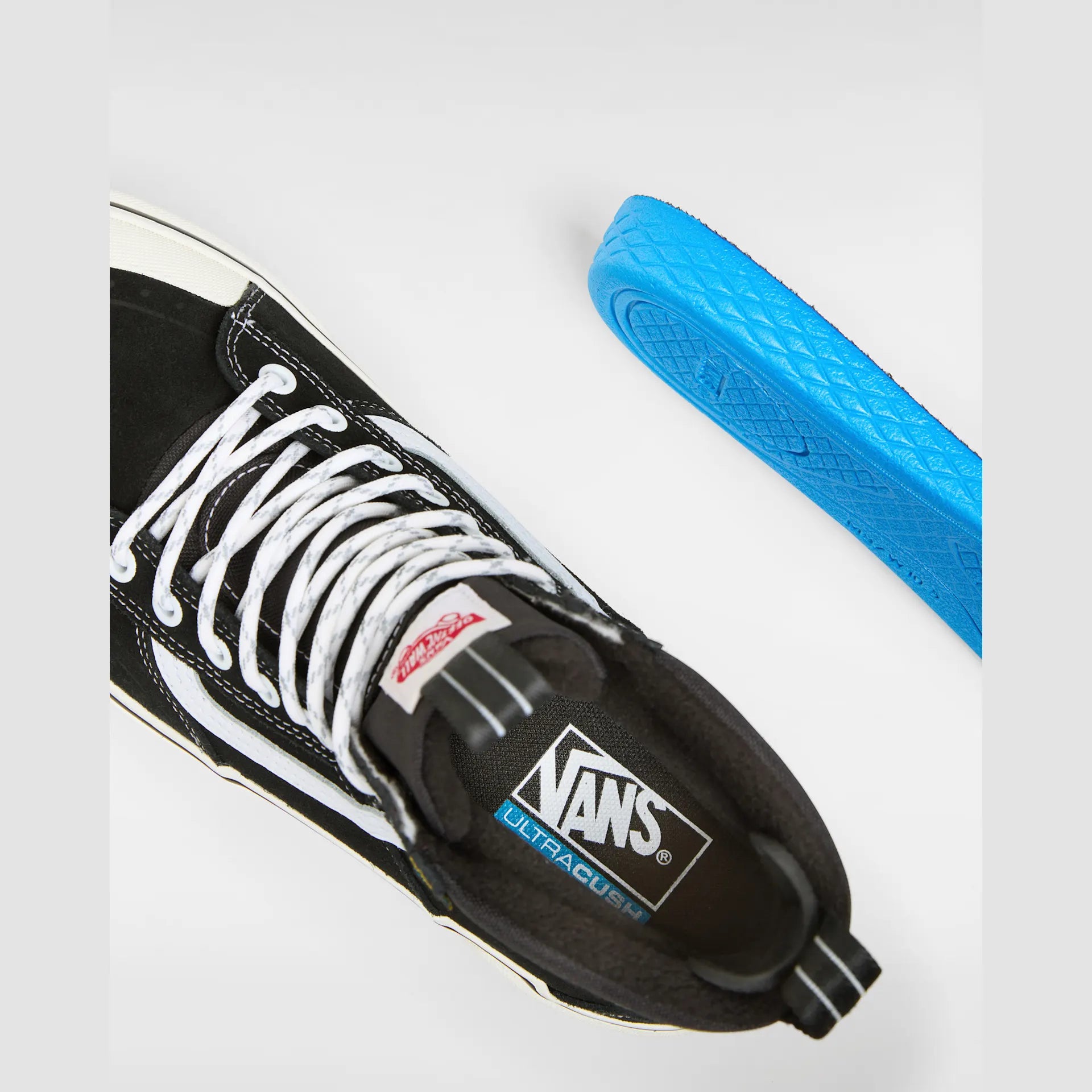 vans-mte-sk8-hi-waterproof-black/true-white-vn000cvt6bt1-7