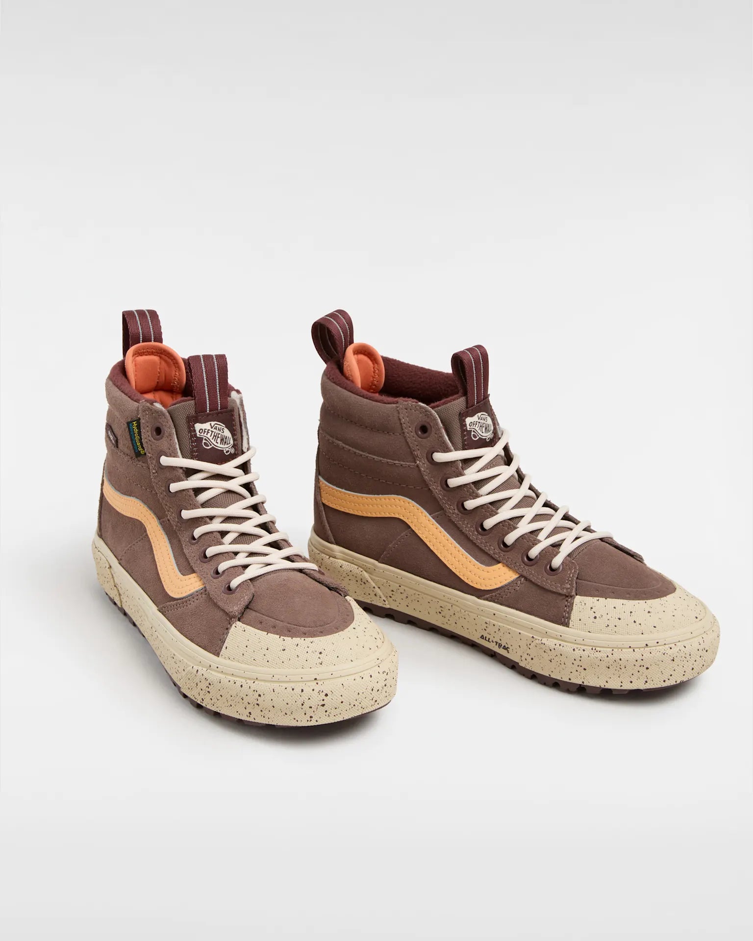 VANS MTE Sk8-Hi Waterproof Taupe Cipő VN000CVTTUP1 - 2