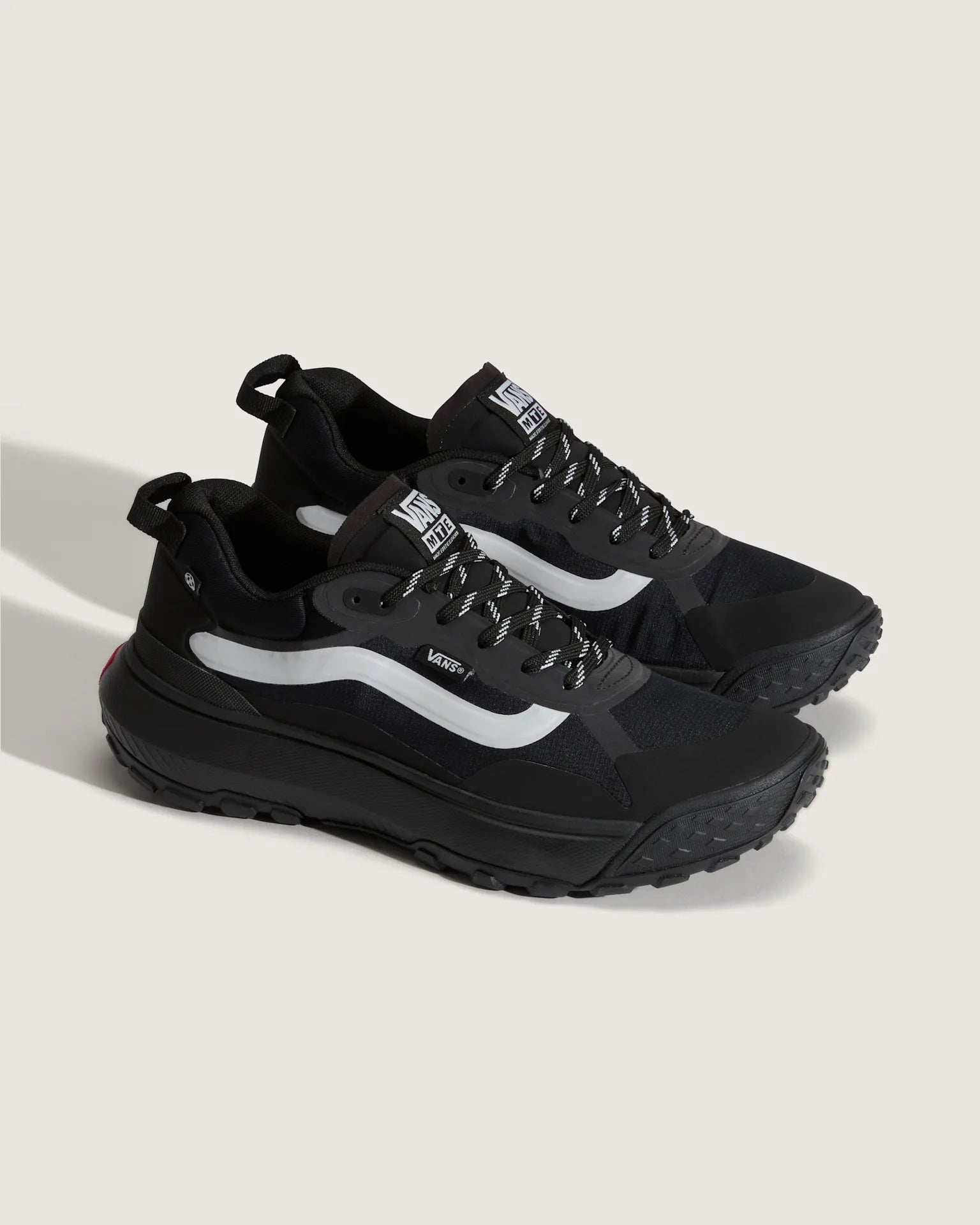 VANS Crosspath REFLECTIVE Black Cipő VN000CVUBLK1 - 2