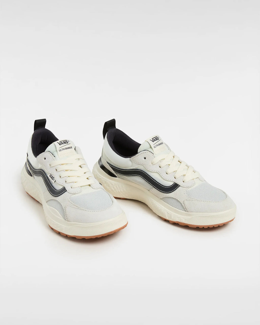 vans-mte-ultrarange-neo-vr3-black/off-white-vn000cwe2bo1-2