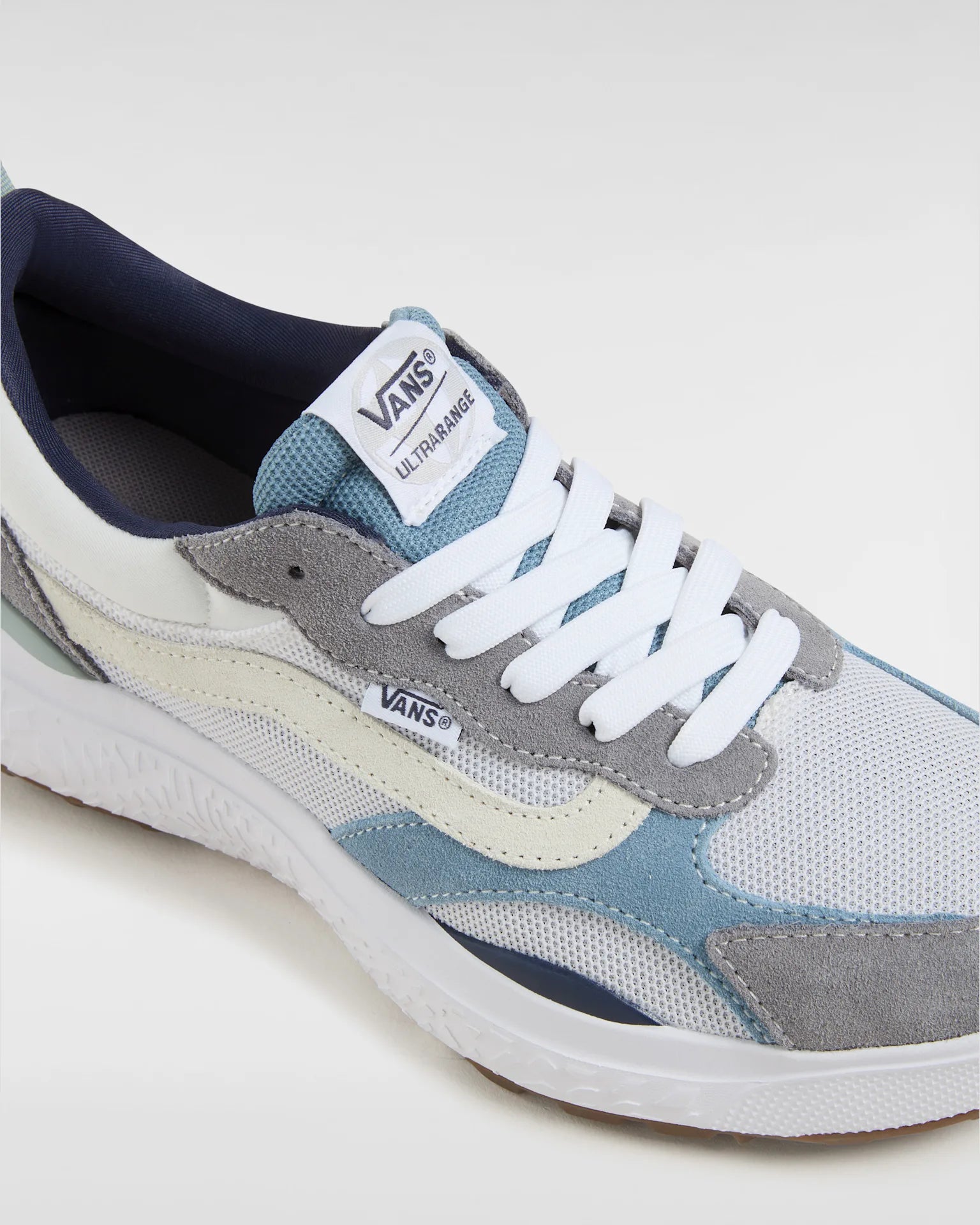 vans-mte-ultrarange-neo-vr3-blue/multi-vn000cweber1-4