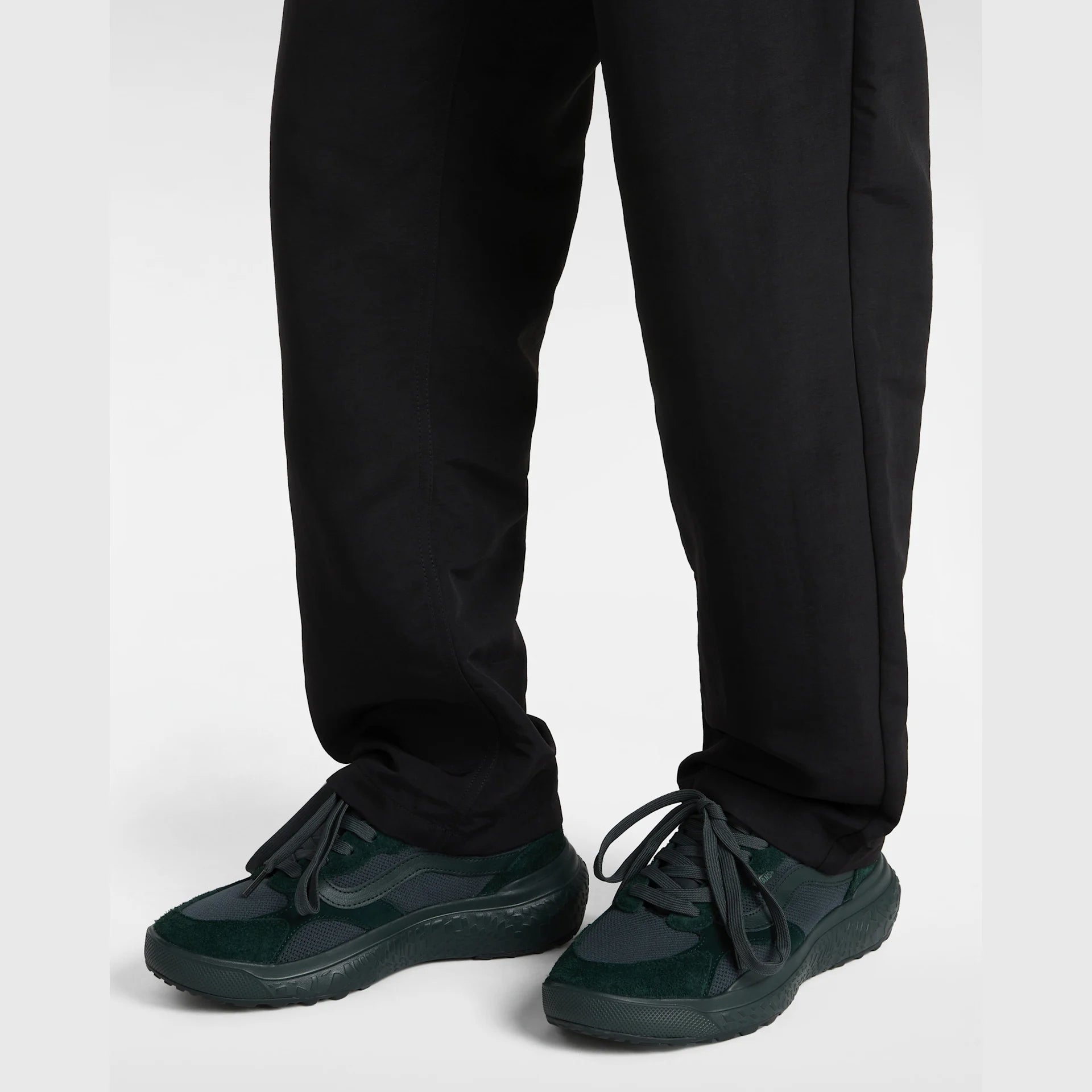 vans-mte-ultrarange-neo-vr3-mono-dark-green-vn000cwedrk1-5