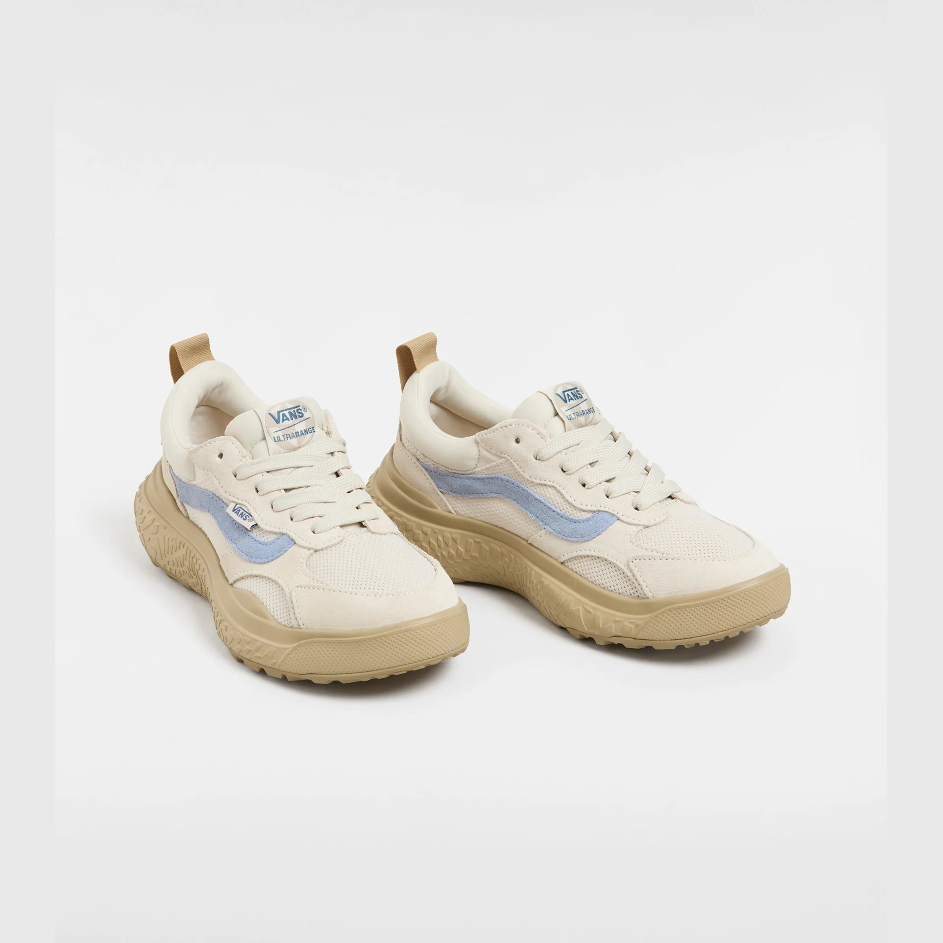 vans-mte-ultrarange-neo-vr3-white/blue-vn000cwez5d1-2