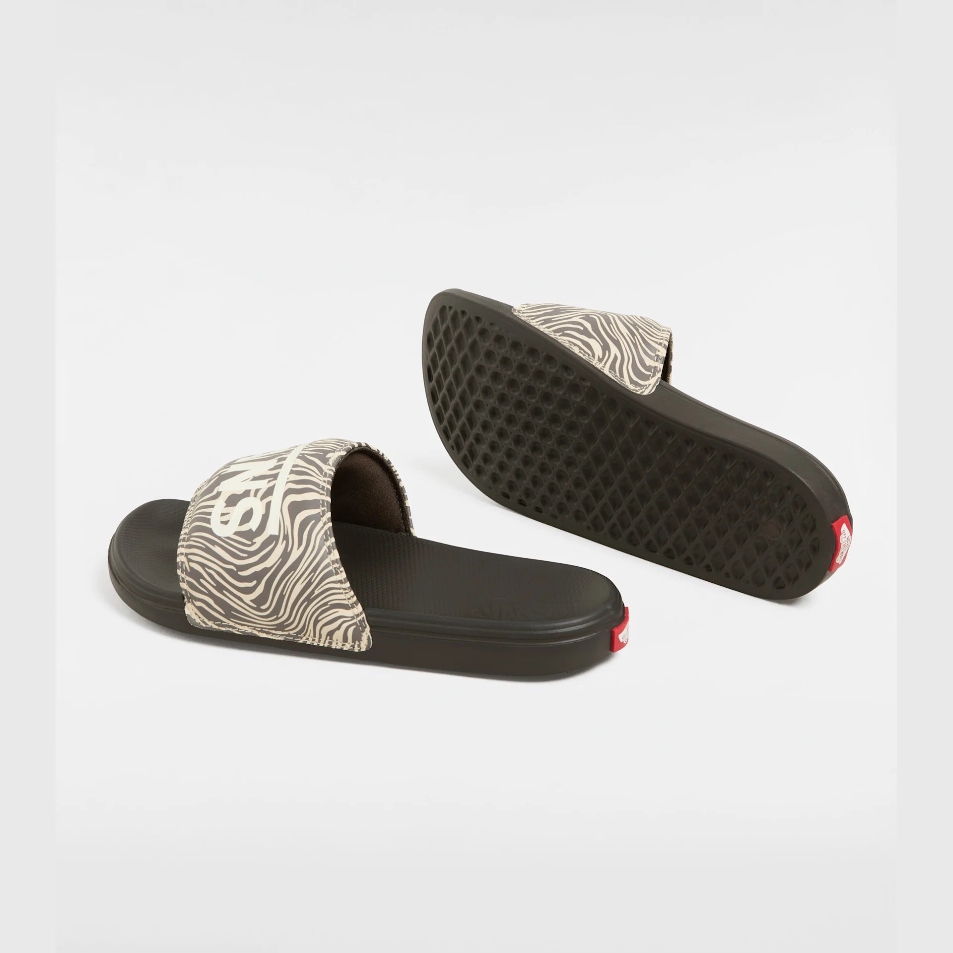 vans-mte-la-costa-slide-on-warp-zebra-coffee-vn000cwkcff1-3