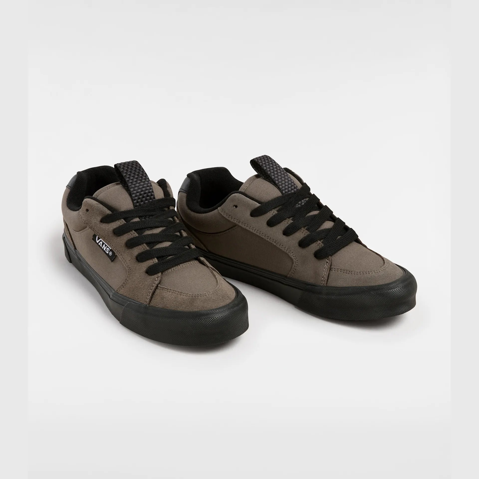 vans-chukka-push-black/bungee-cord-vn000czw4y41-2